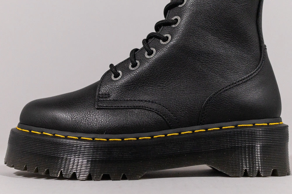 Dr. Martens Jadon III Boot Pisa Leather Platforms - 26378001 Quick Drying Snowy Path High Traction Adventure Journey