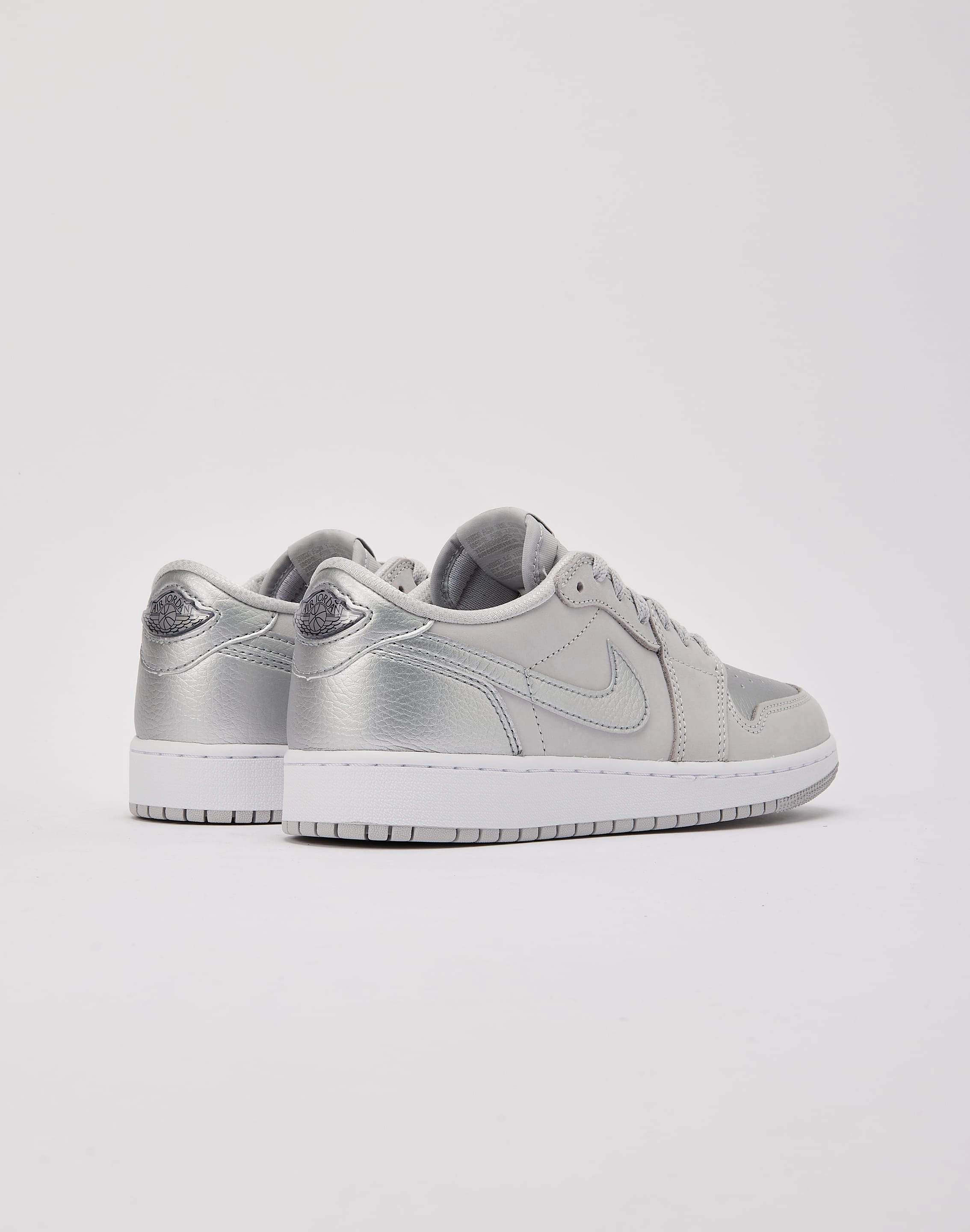 Jordan Air Jordan 1 Retro Low OG 'Metallic Silver' Grade-School Hyper Compression