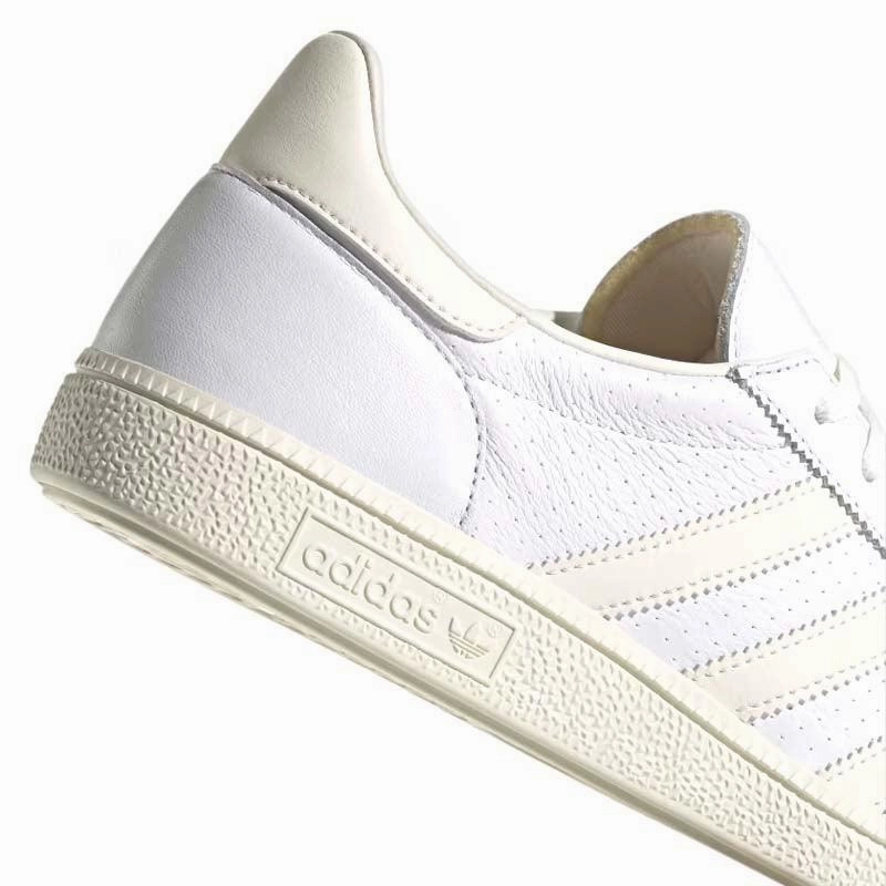 Handball Spezial 'Cloud White' Present