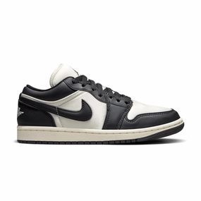 Eco friendly materials Wmns Air Jordan 1 Low SE 'Vintage Panda'