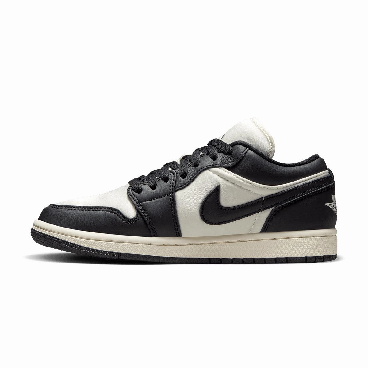 Wmns Air Jordan 1 Low SE 'Vintage Panda' festival