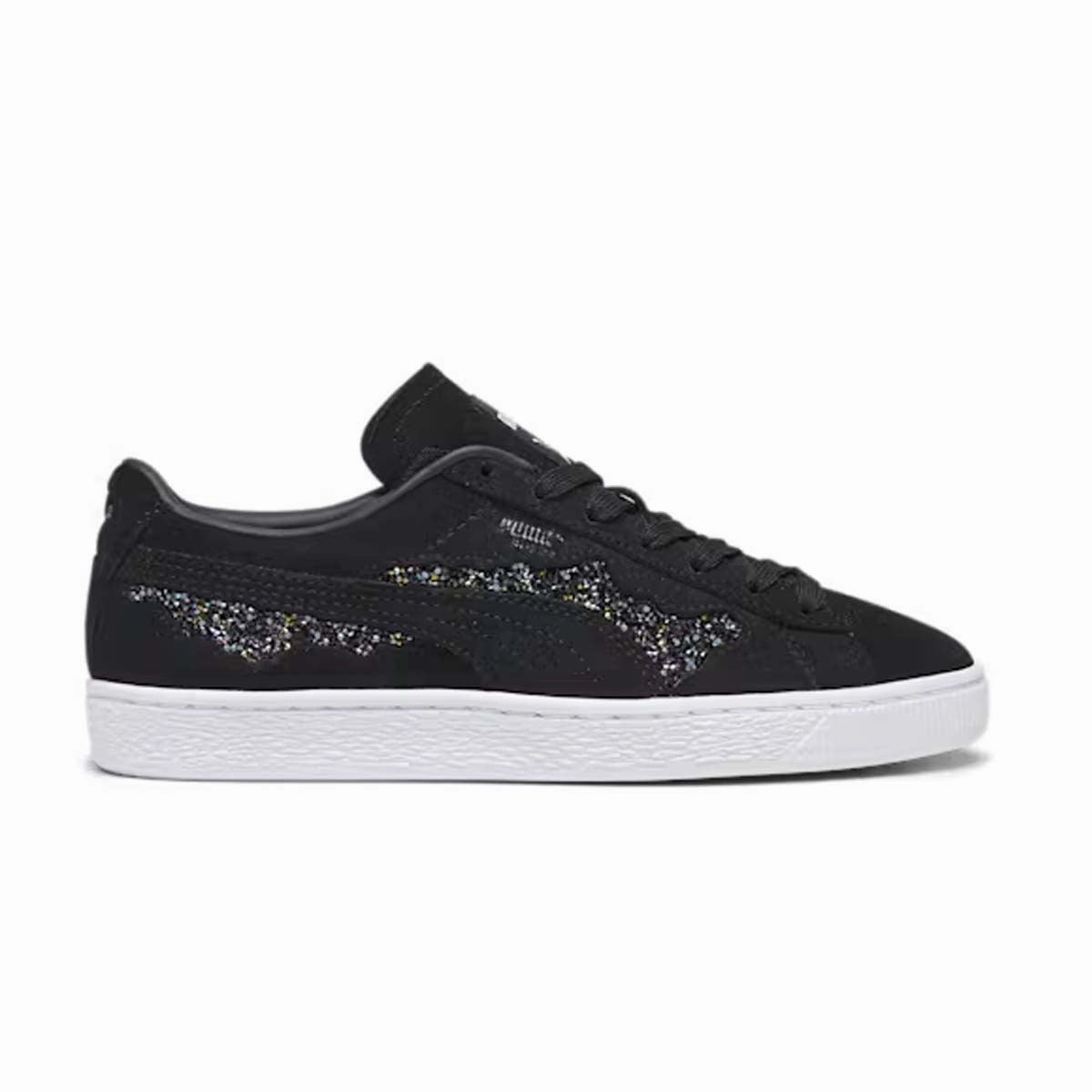   Swarovski Wmns Suede 'Black' countryside