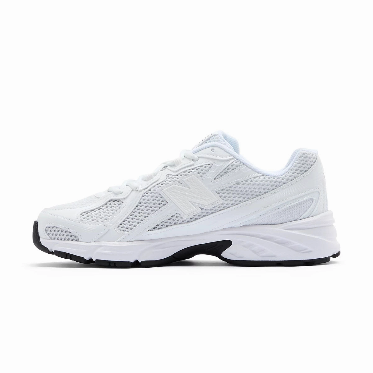 740 'NB White Black' mountainous budget-friendly