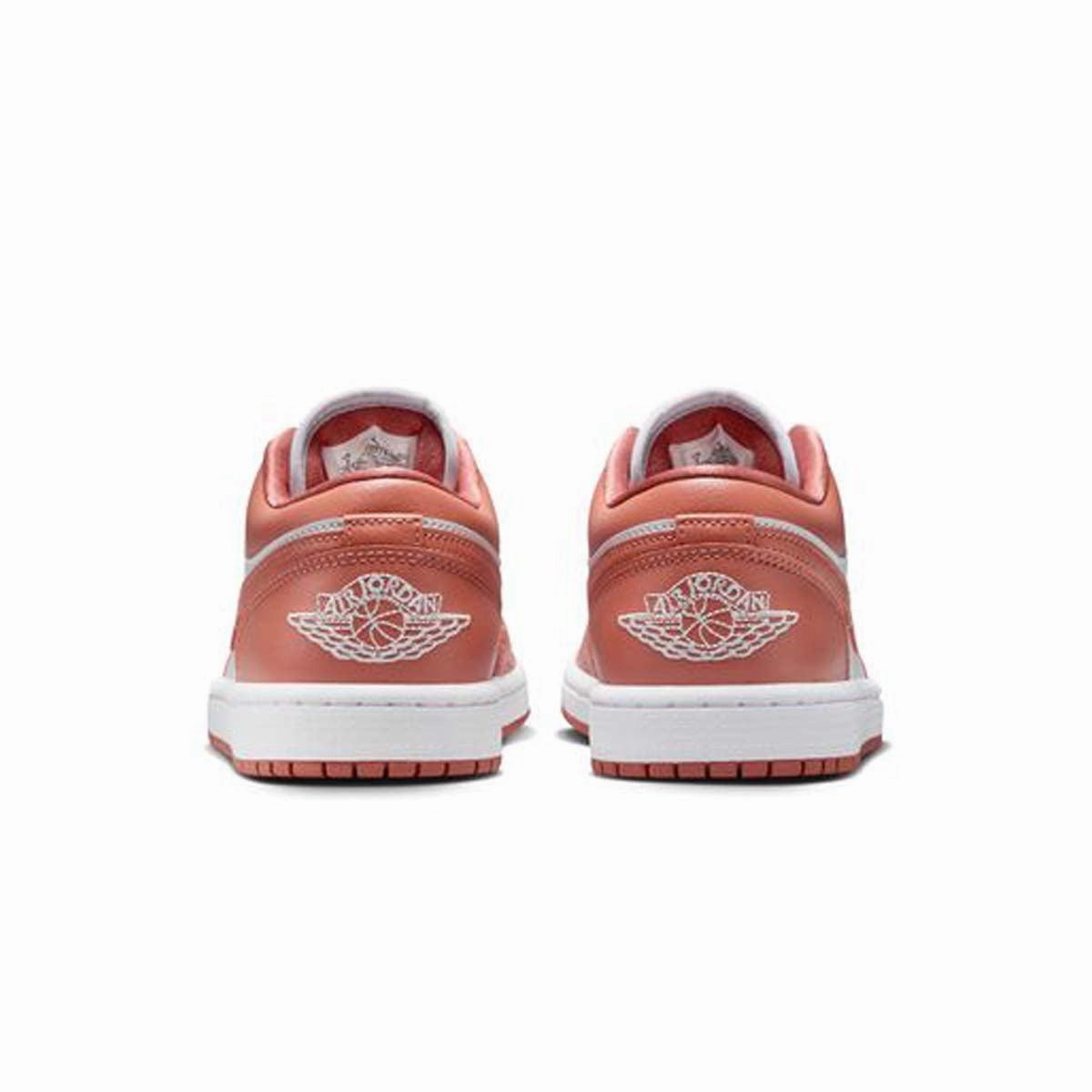football - style Padded Collar Construction Wmns Air Jordan 1 Low 'Pink Salmon'