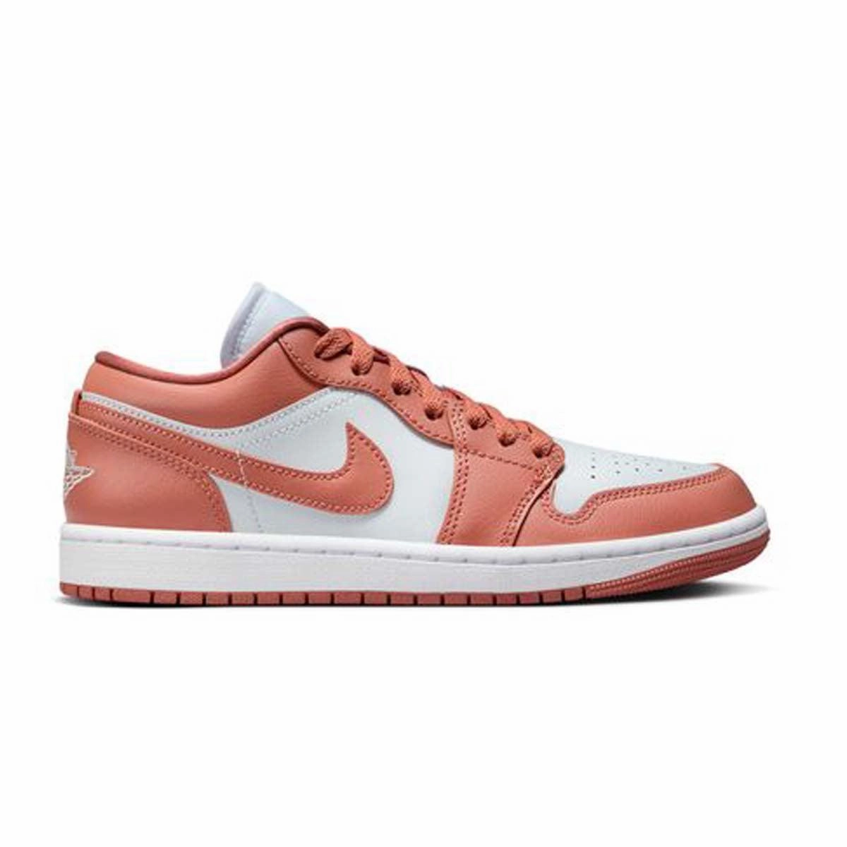 Wmns Air Jordan 1 Low 'Pink Salmon' Iconic wear table tennis