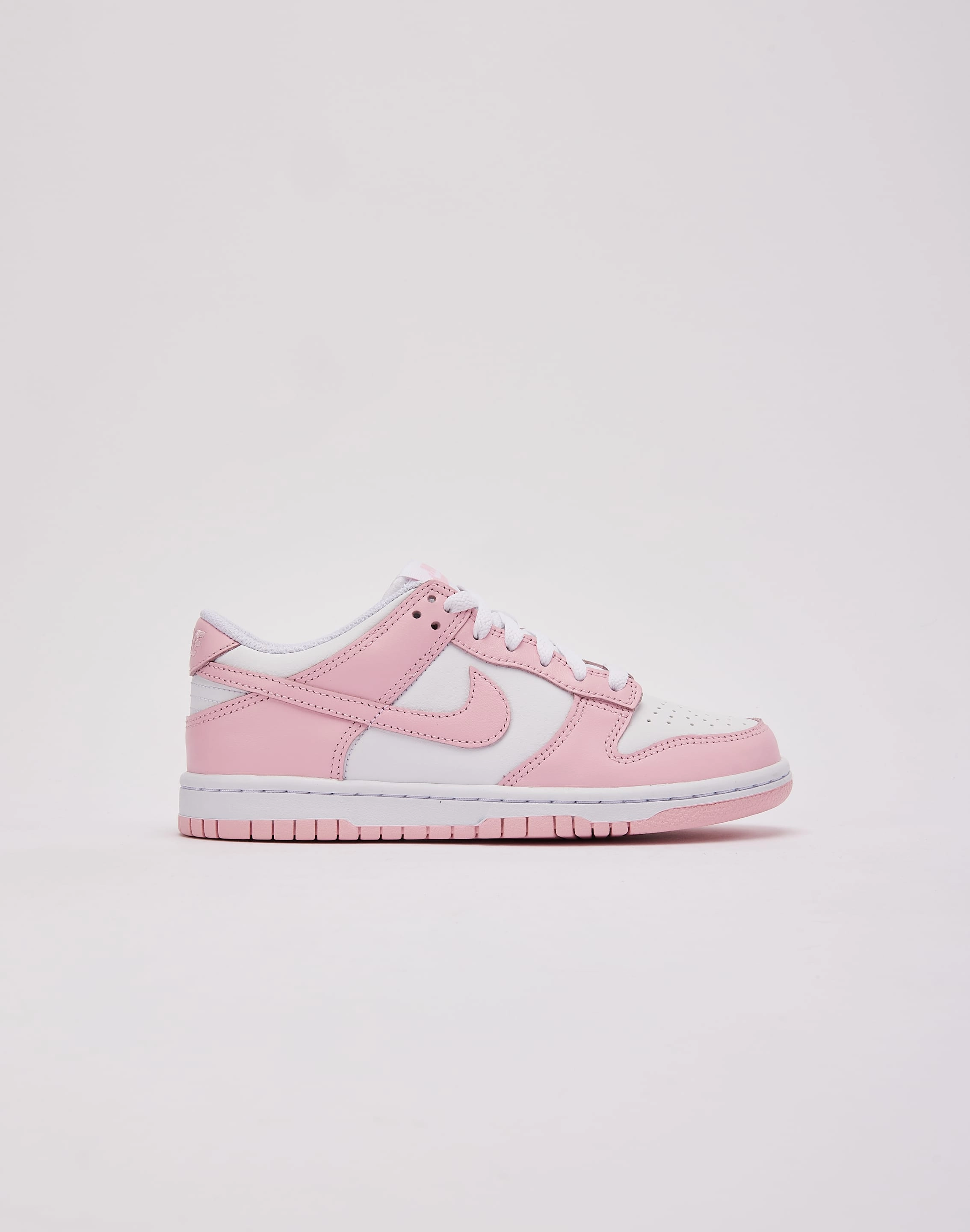 Nike Dunk Low Grade-School ReflectiveDetail Elastic laces