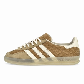Gazelle Indoor Sporty Style