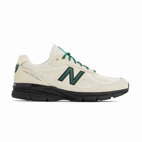 in USA 990v4 'Macadamia Nut' Trend-setting ease