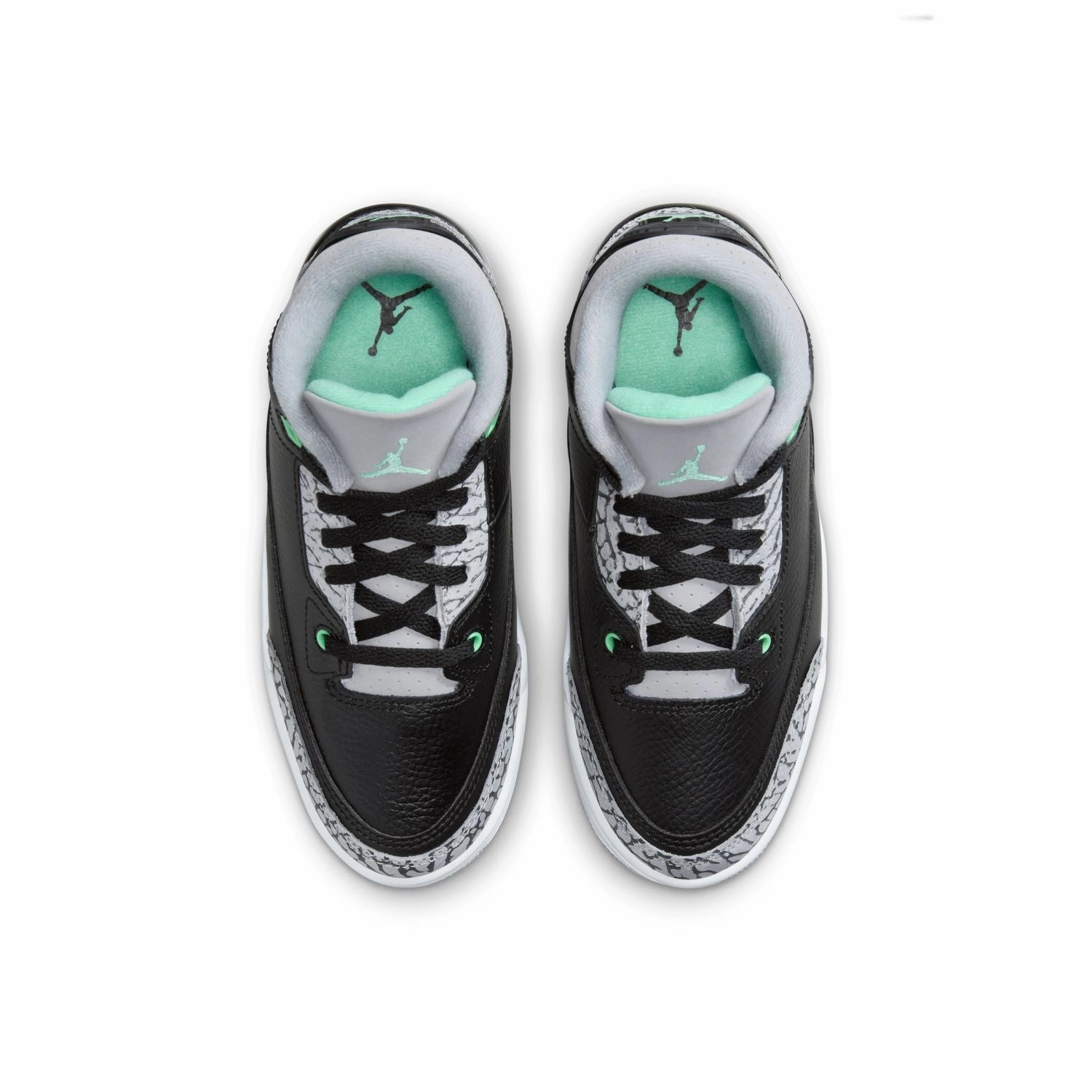 Kids Jordan 3 'Green Glow' perforated Slip On Closure