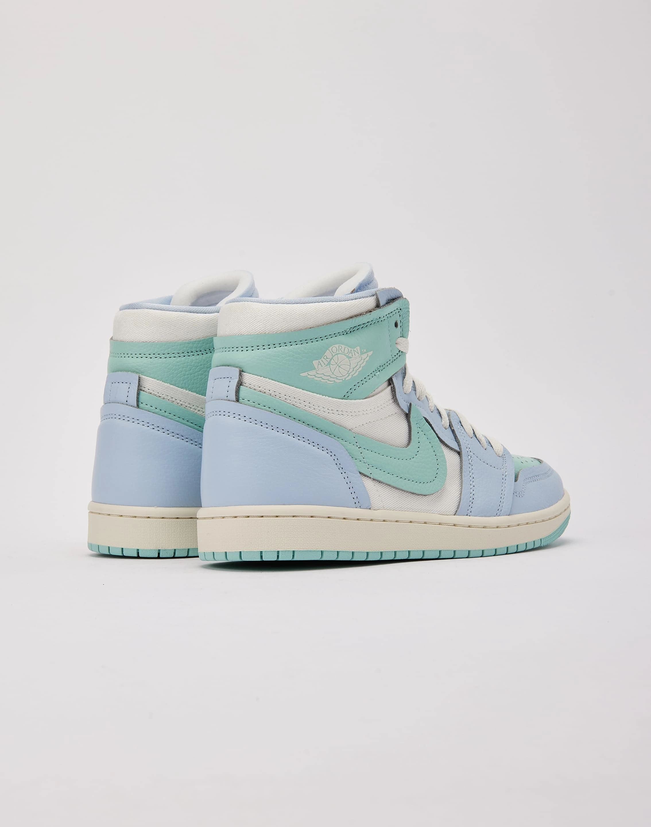 yoga enthusiasts Jordan Air Jordan 1 High 'Method of Make'