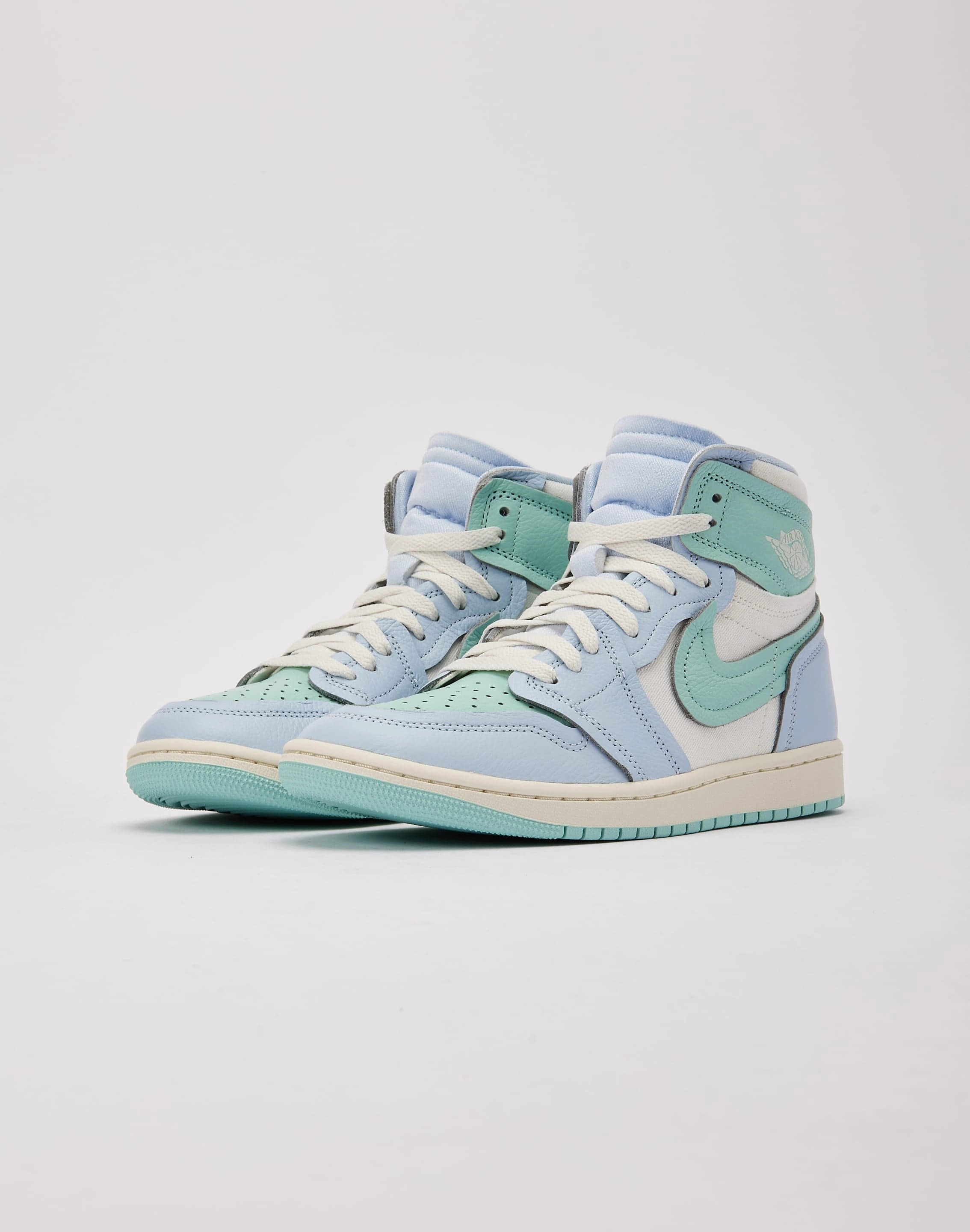 Jordan Air Jordan 1 High 'Method of Make' pool shoes Padded