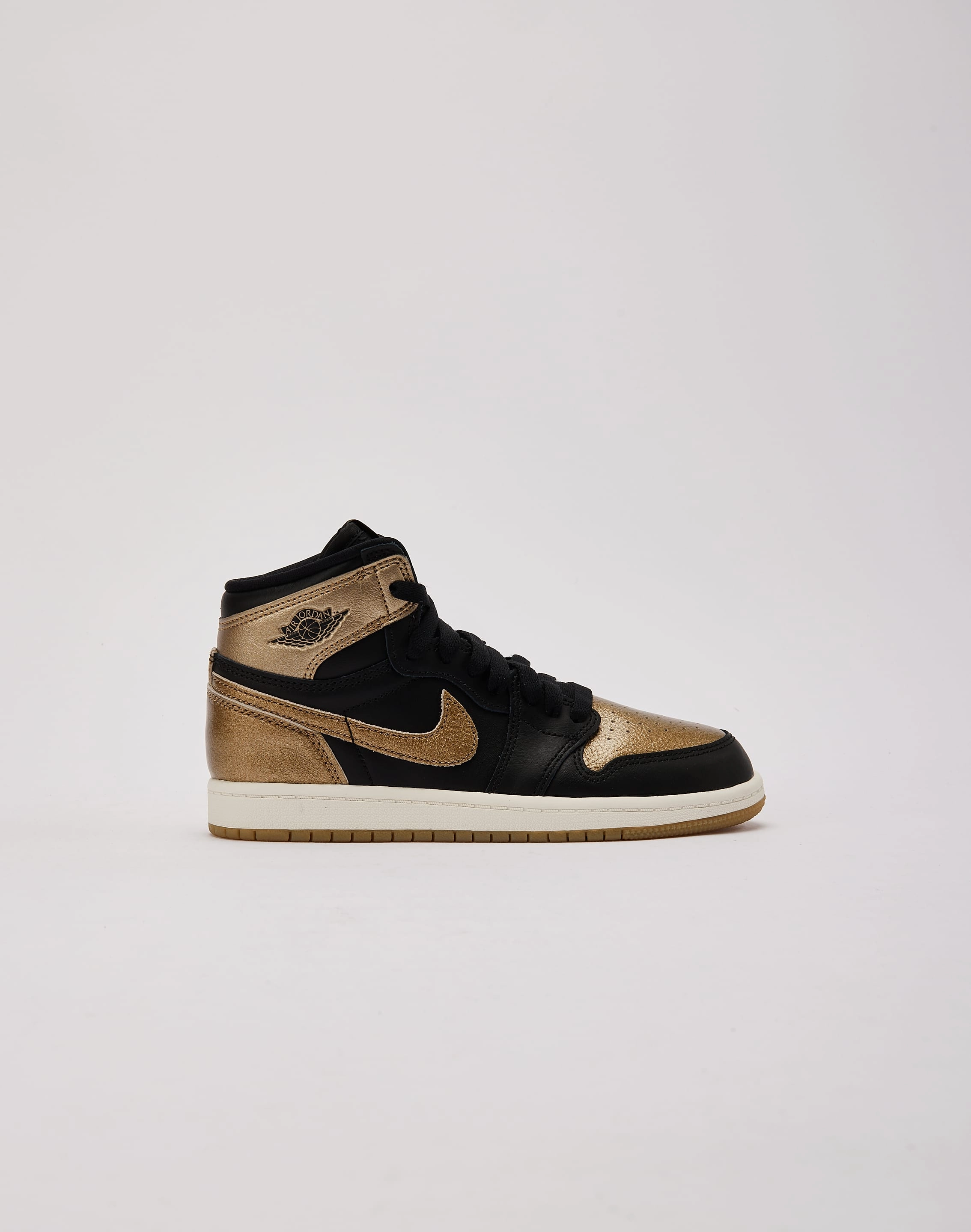 summer fashion trends Medium Jordan Air Jordan 1 Retro High OG ??Black And Gold?? Pre-School