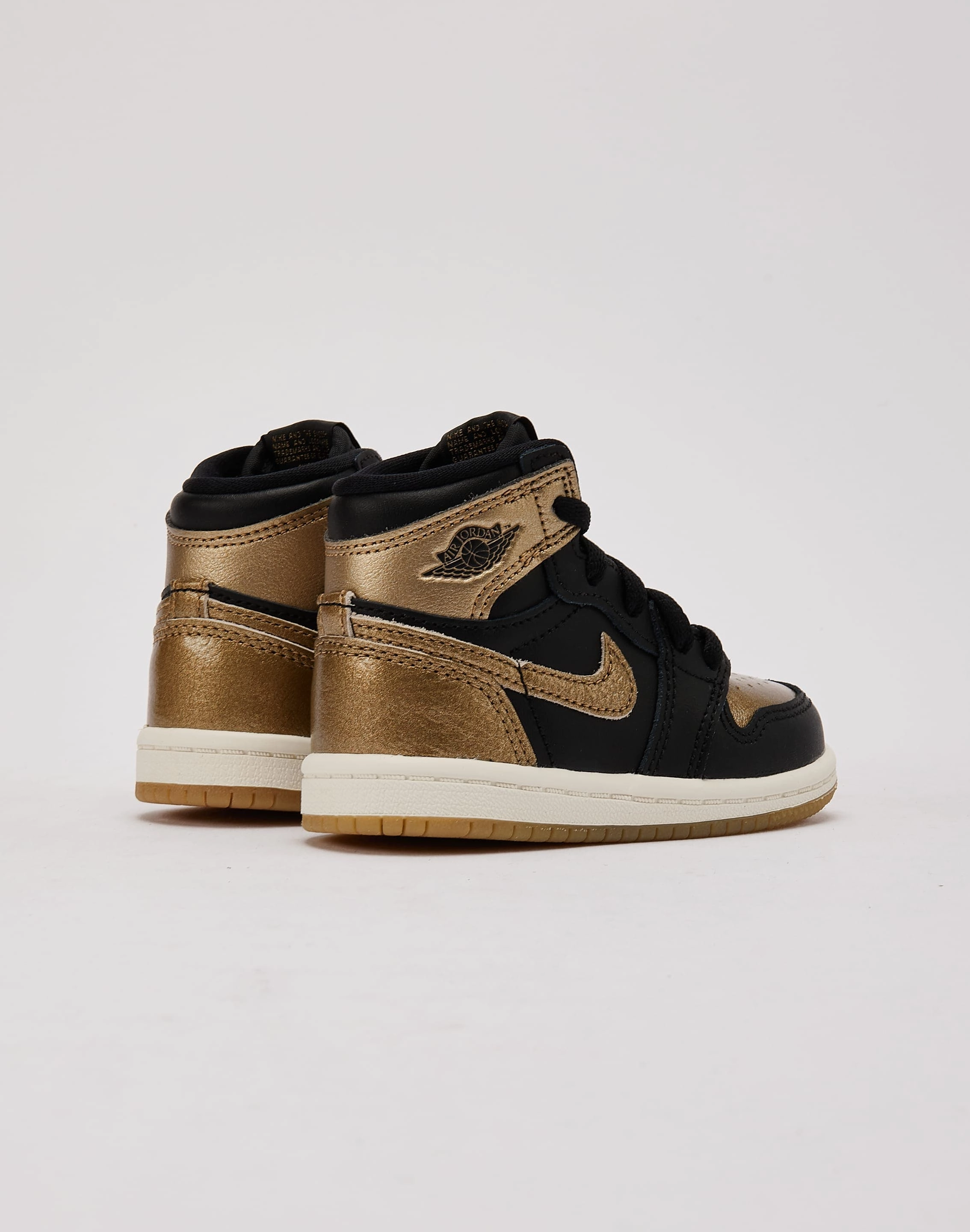 Stretchable Jordan Air Jordan 1 Retro High OG ??Black And Gold?? Toddler