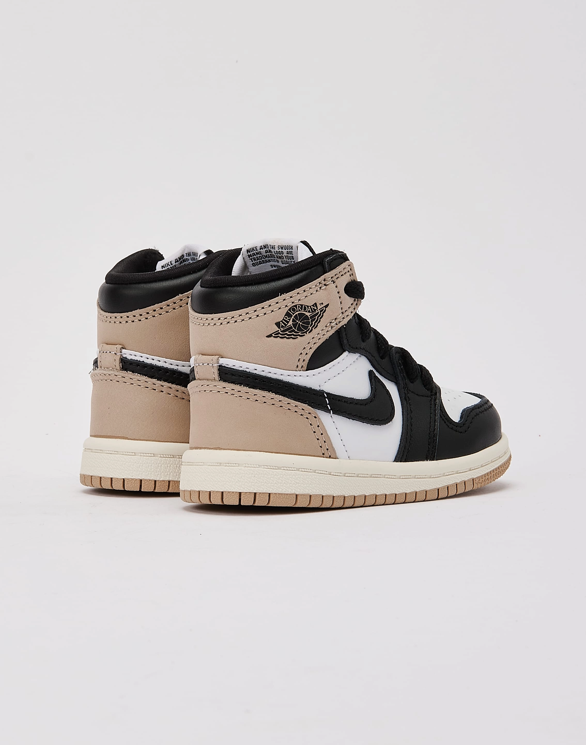 Flexible Sole MoistureWickingLining Jordan Air Jordan 1 Retro High OG 'Latte' Toddler
