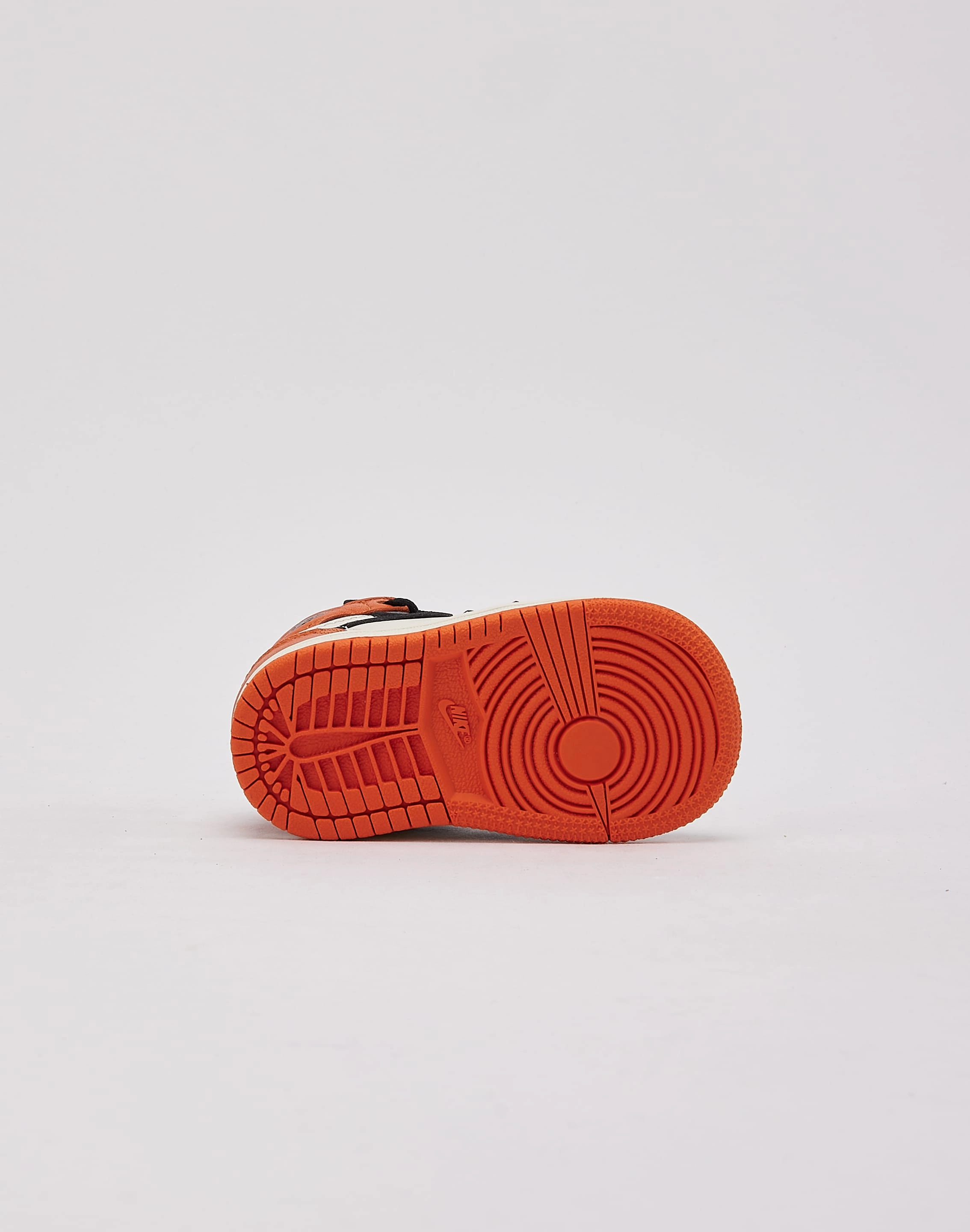 Chill Step Casual Fit Jordan Air Jordan 1 Retro High OG 'Shattered Backboard' Toddler