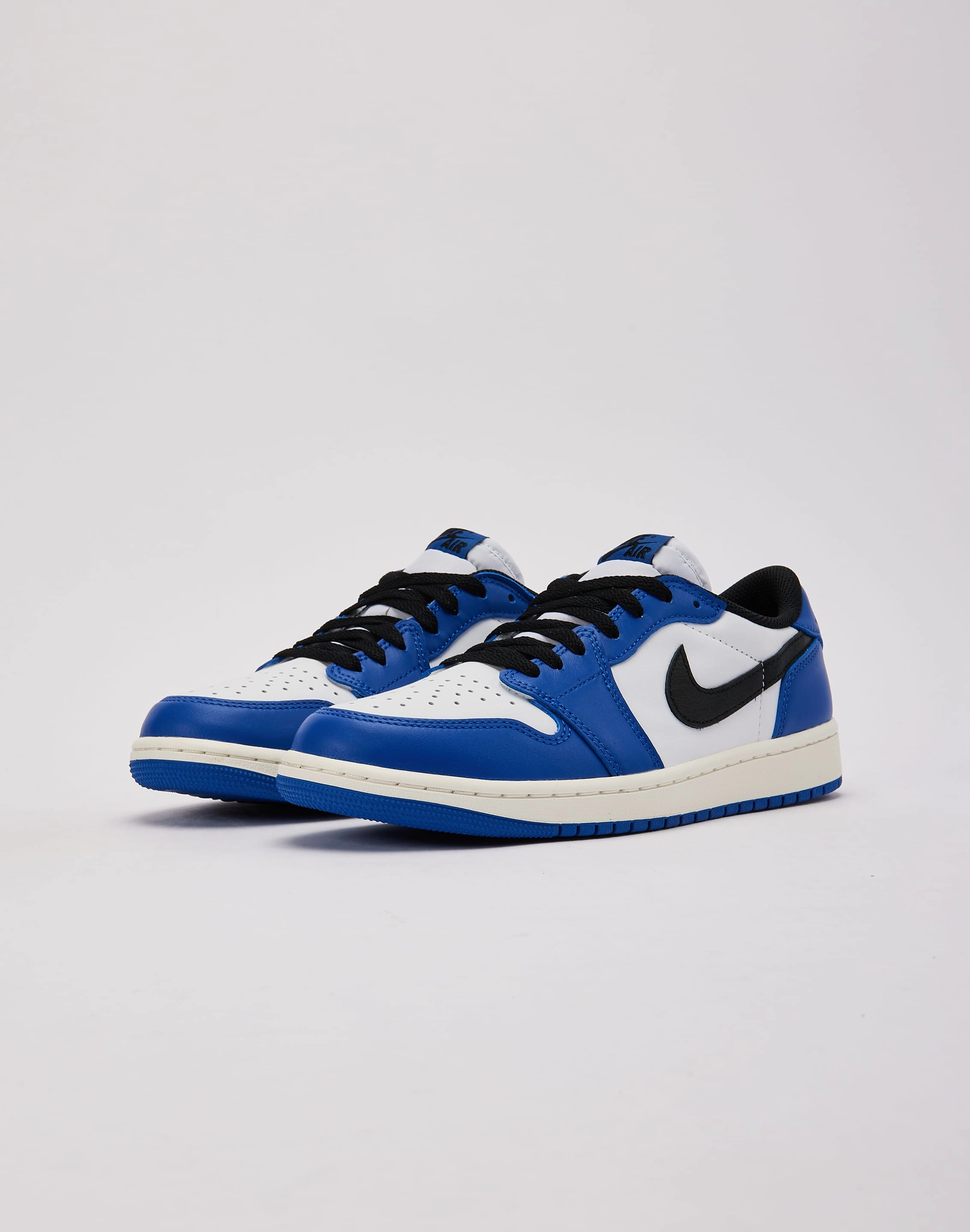 Large Jordan Air Jordan 1 Retro Low OG 'Game Royal'