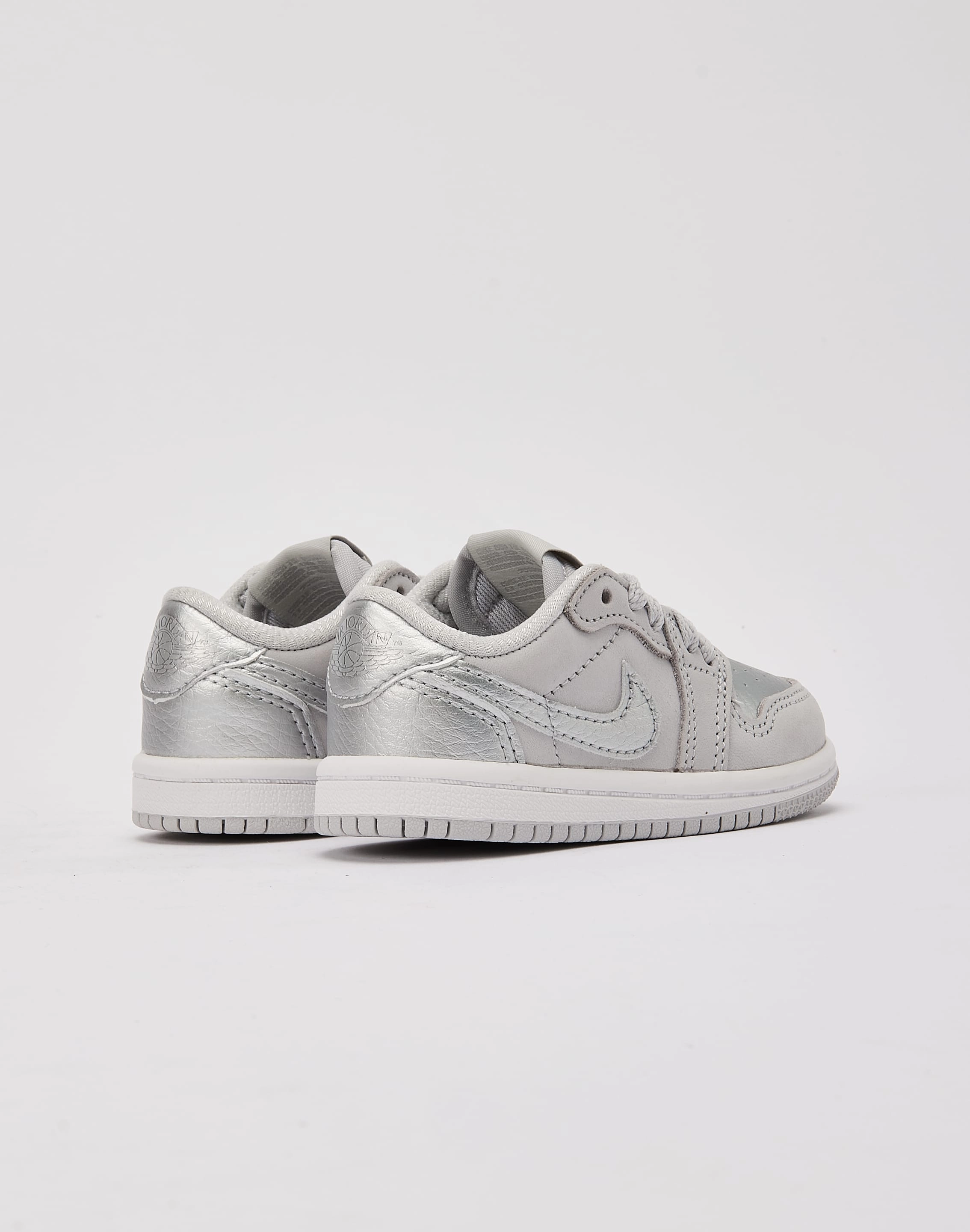 Cool in summer Torsional Stability Feature Jordan Air Jordan 1 Retro Low OG 'Metallic Silver' Toddler