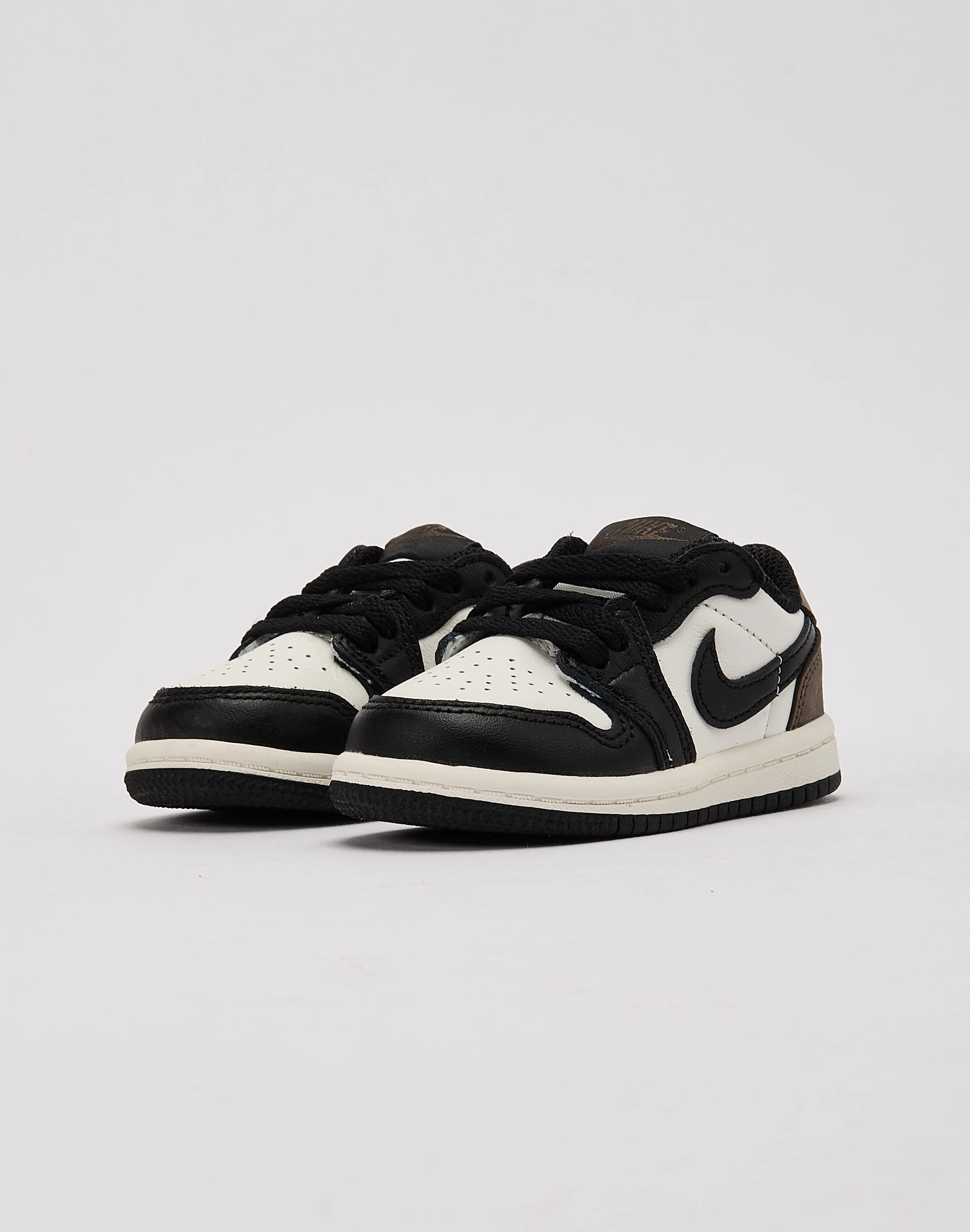 Non Slip Internal Sockliner Sturdy materials Jordan Air Jordan 1 Retro Low OG 'Mocha' Toddler