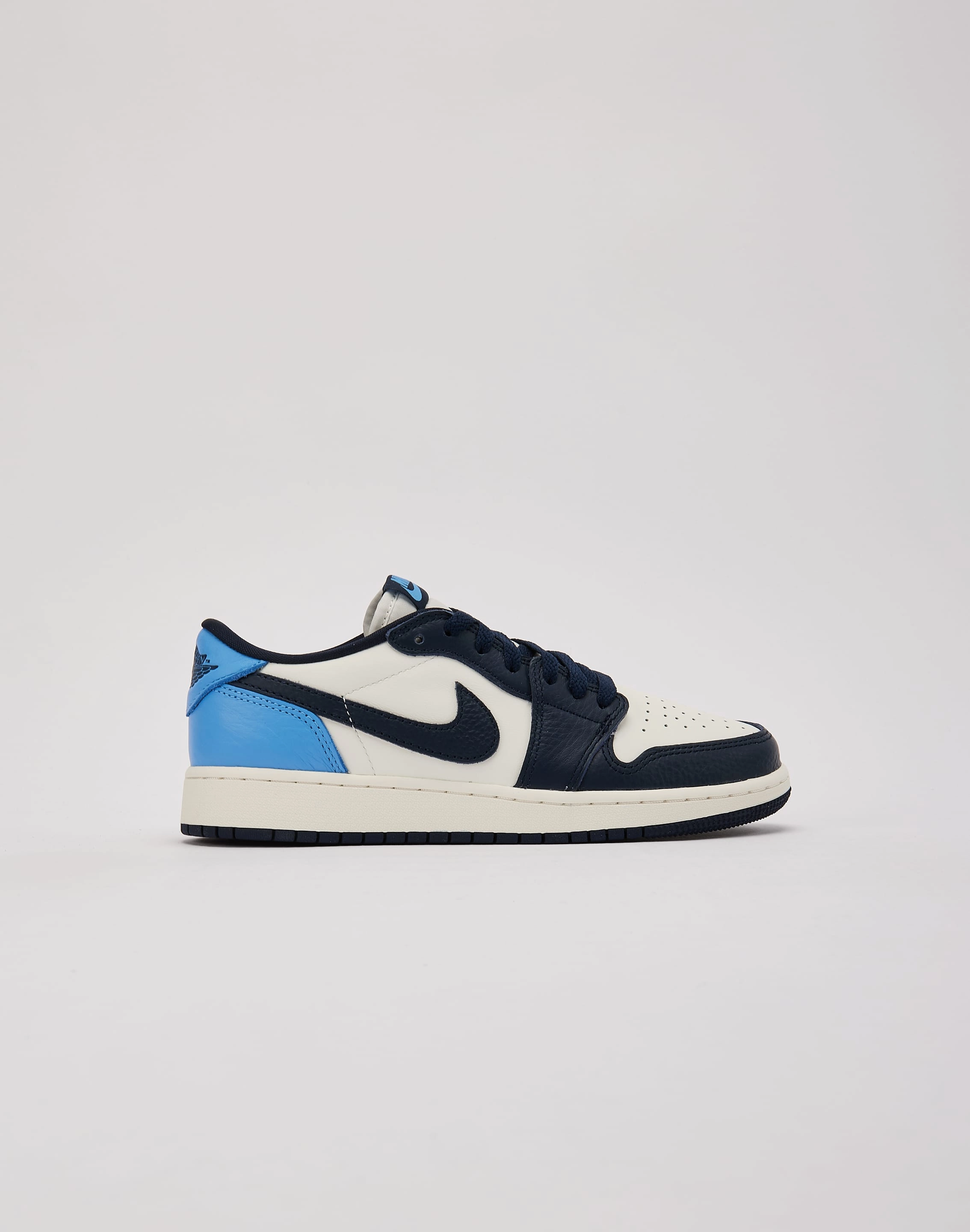 Comfortable Wear All Day Comfort Fit Jordan Air Jordan 1 Retro Low OG 'Obsidian' Grade-School