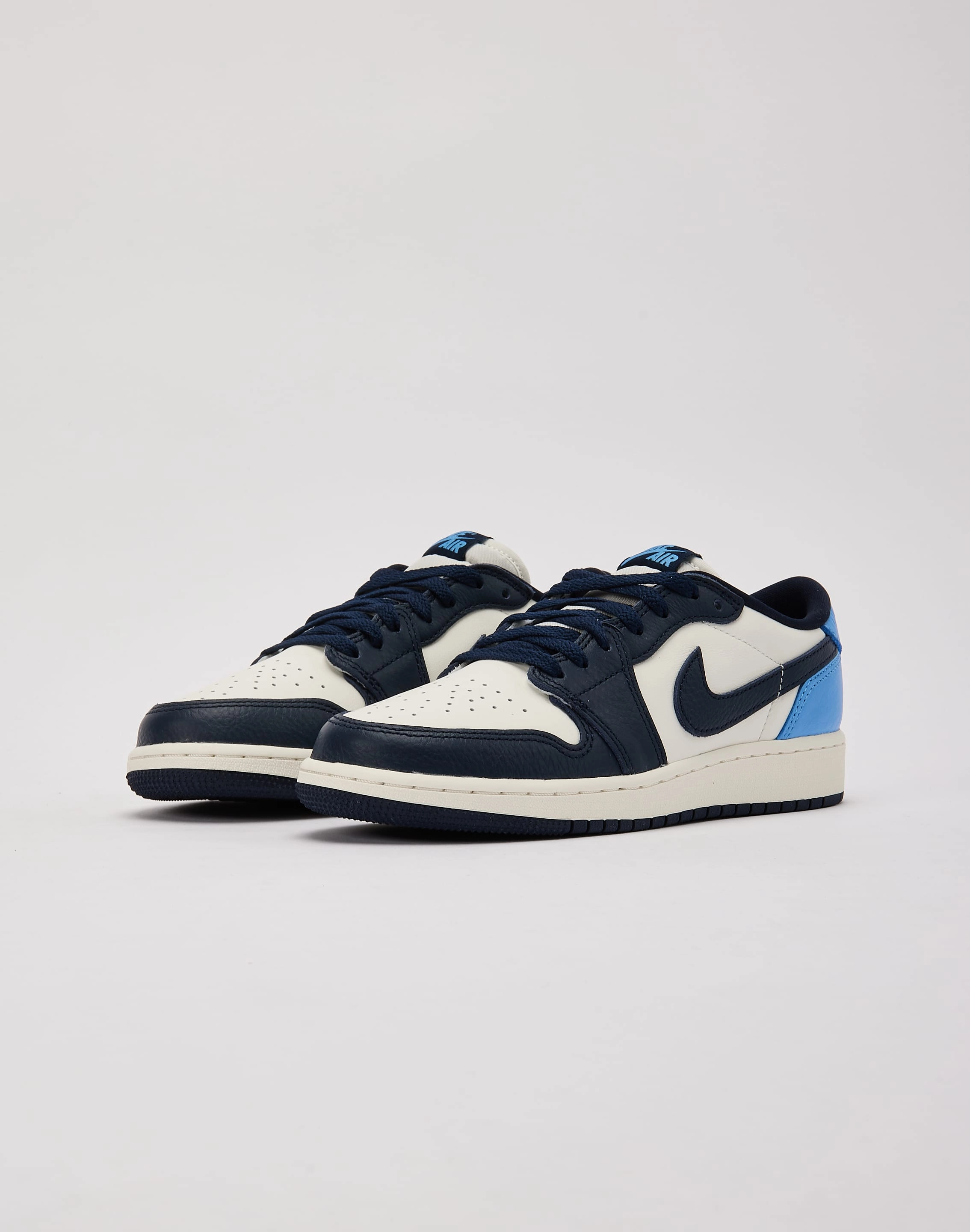 Jordan Air Jordan 1 Retro Low OG 'Obsidian' Grade-School Unisex kids' items Ergonomic Contouring