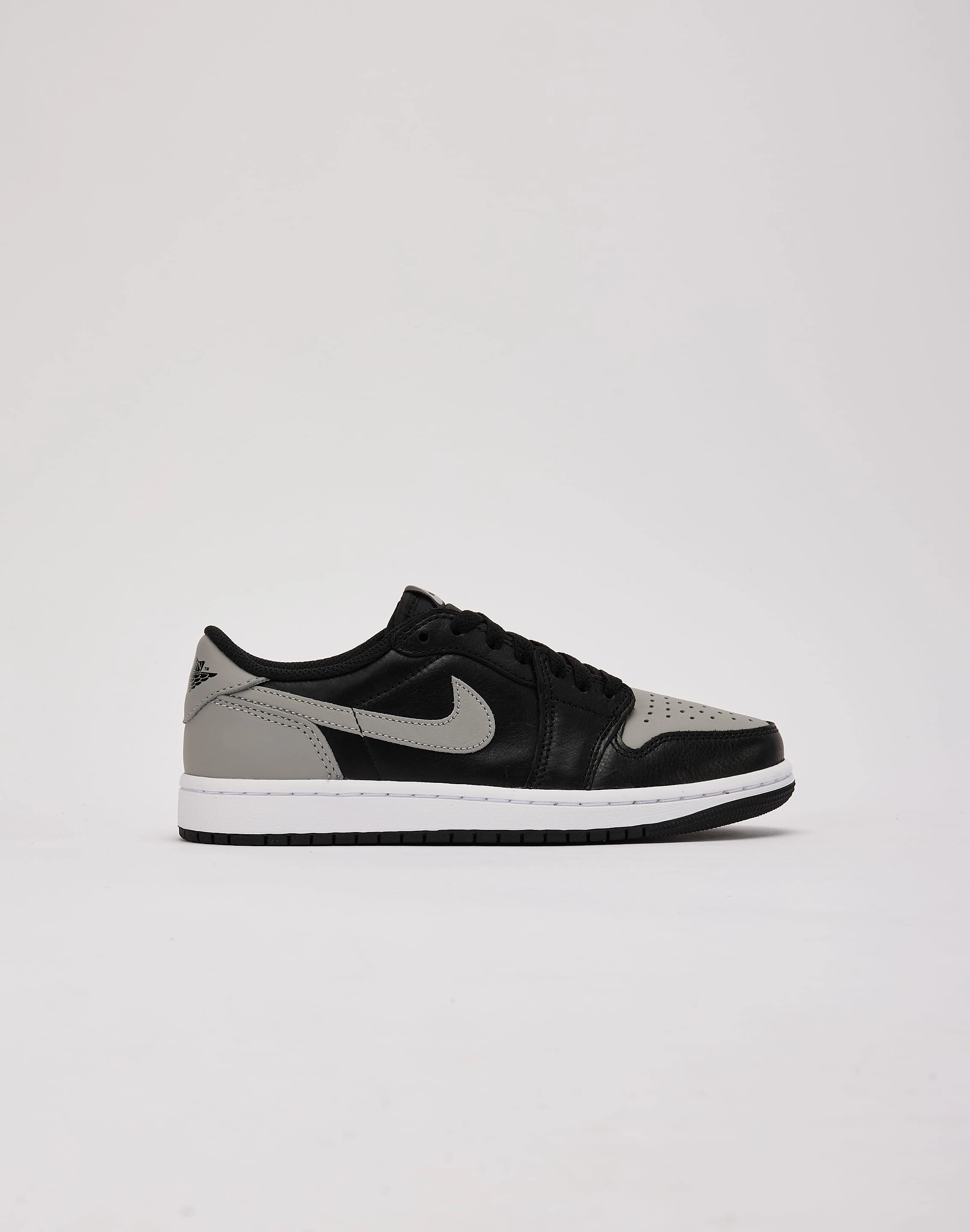 Recycled Components Shock Diffusing Midsole Jordan Air Jordan 1 Retro Low OG 'Shadow' Grade-School