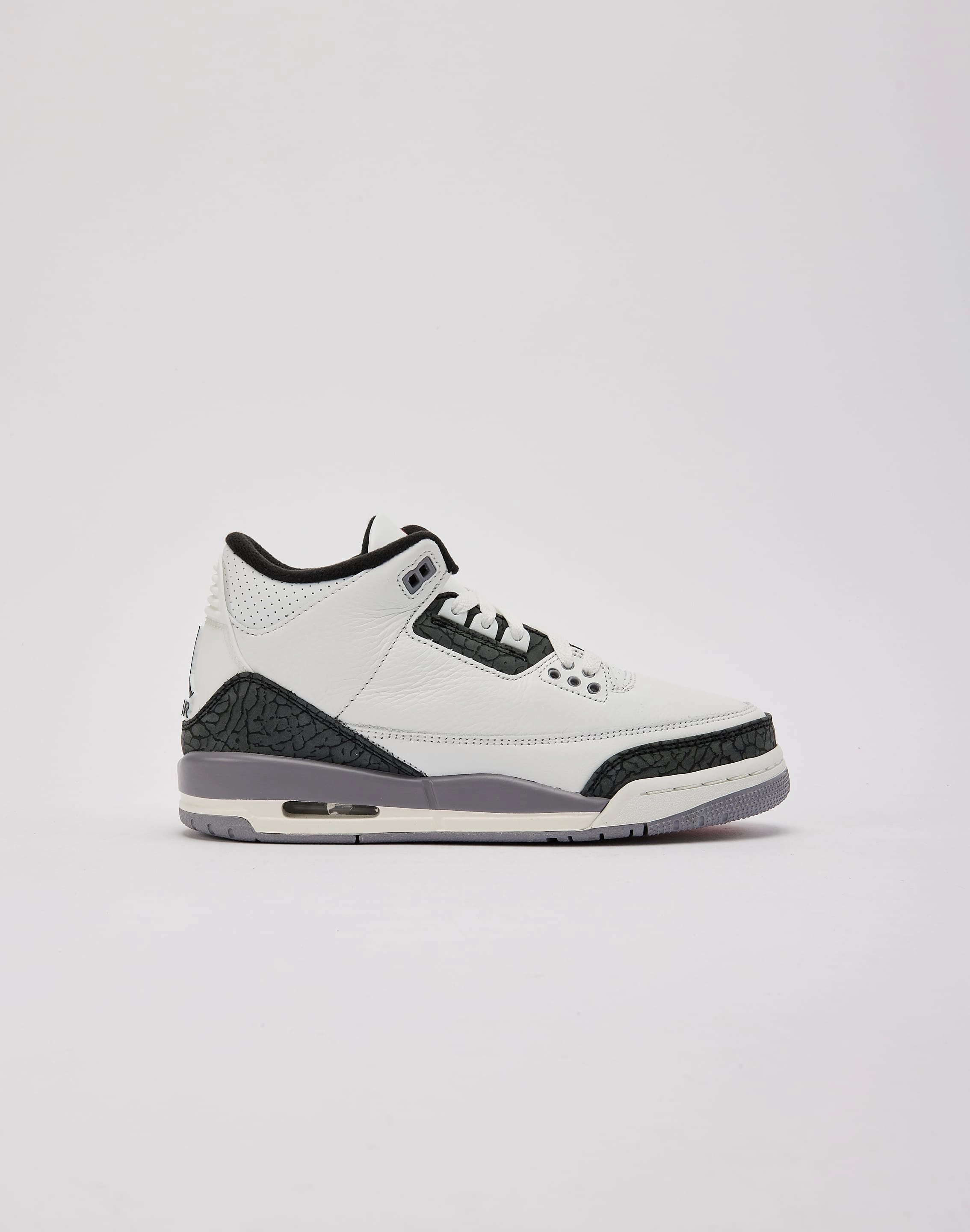 Jordan Air Jordan 3 Retro 'Cement Grey' Grade-School ComfortCushioning