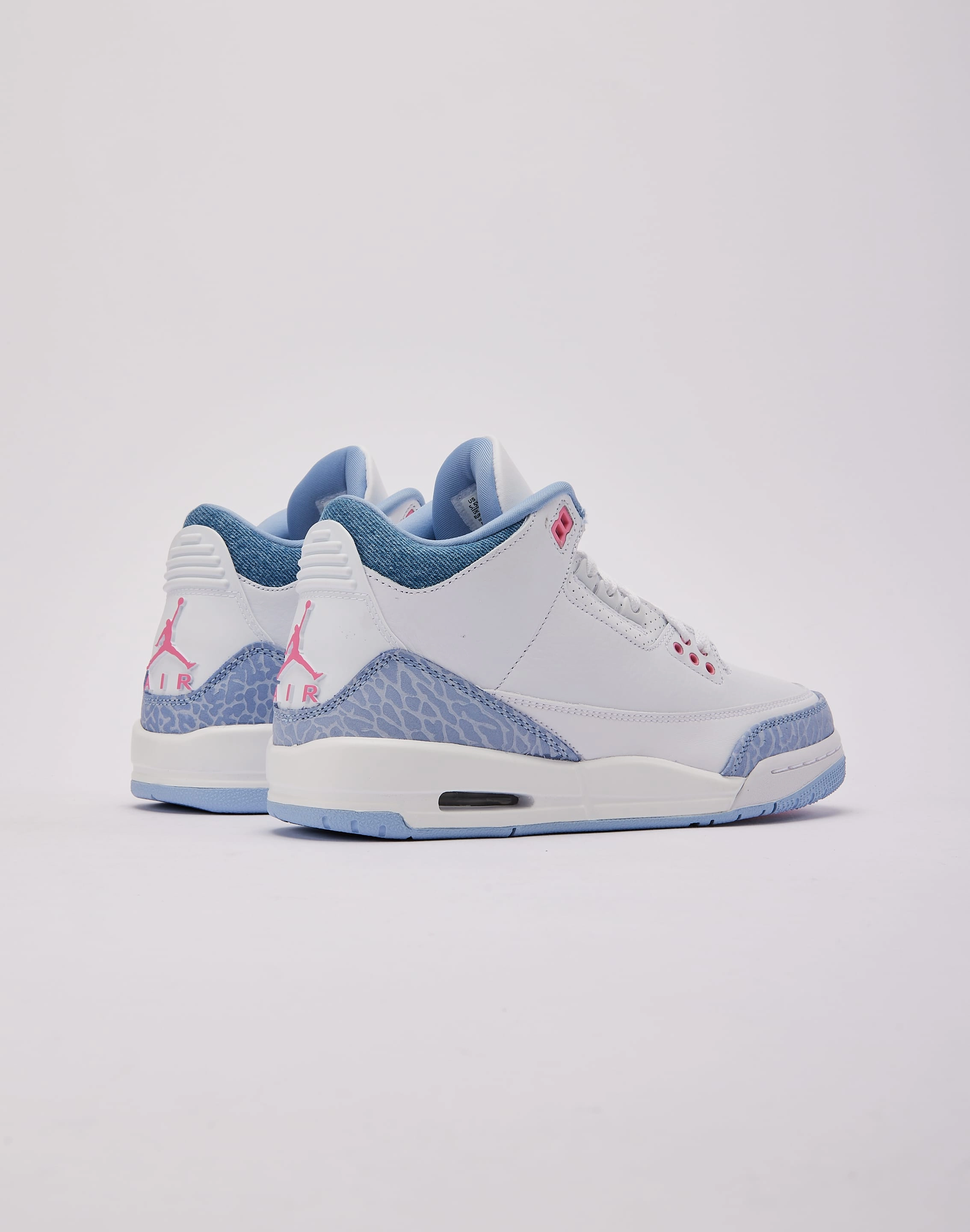 No irritation Lightweight Midsole Geometry Jordan Air Jordan 3 Retro 'Cobalt Bliss' Grade-School