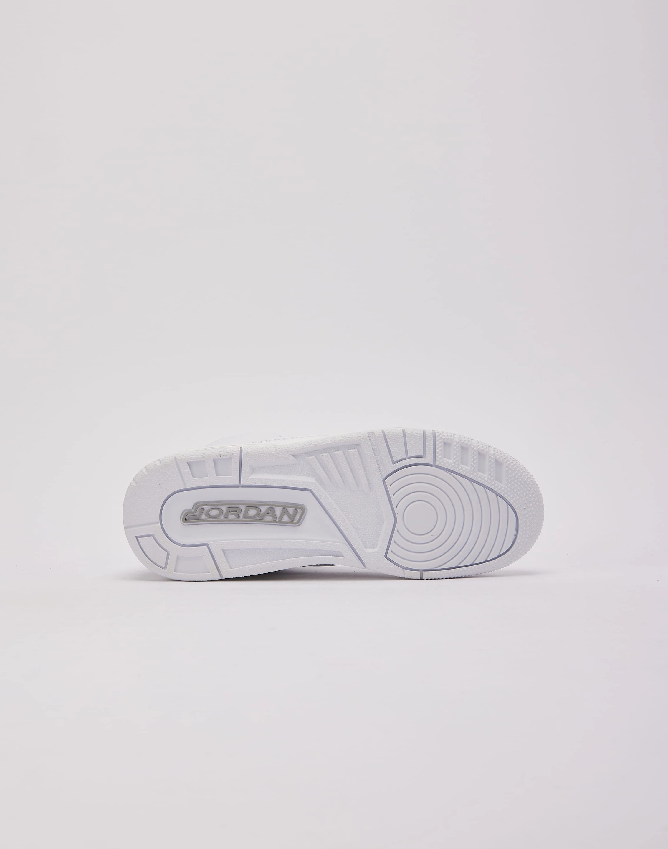 Casual Day Jordan Air Jordan 3 Retro 'Pure Money' Grade-School