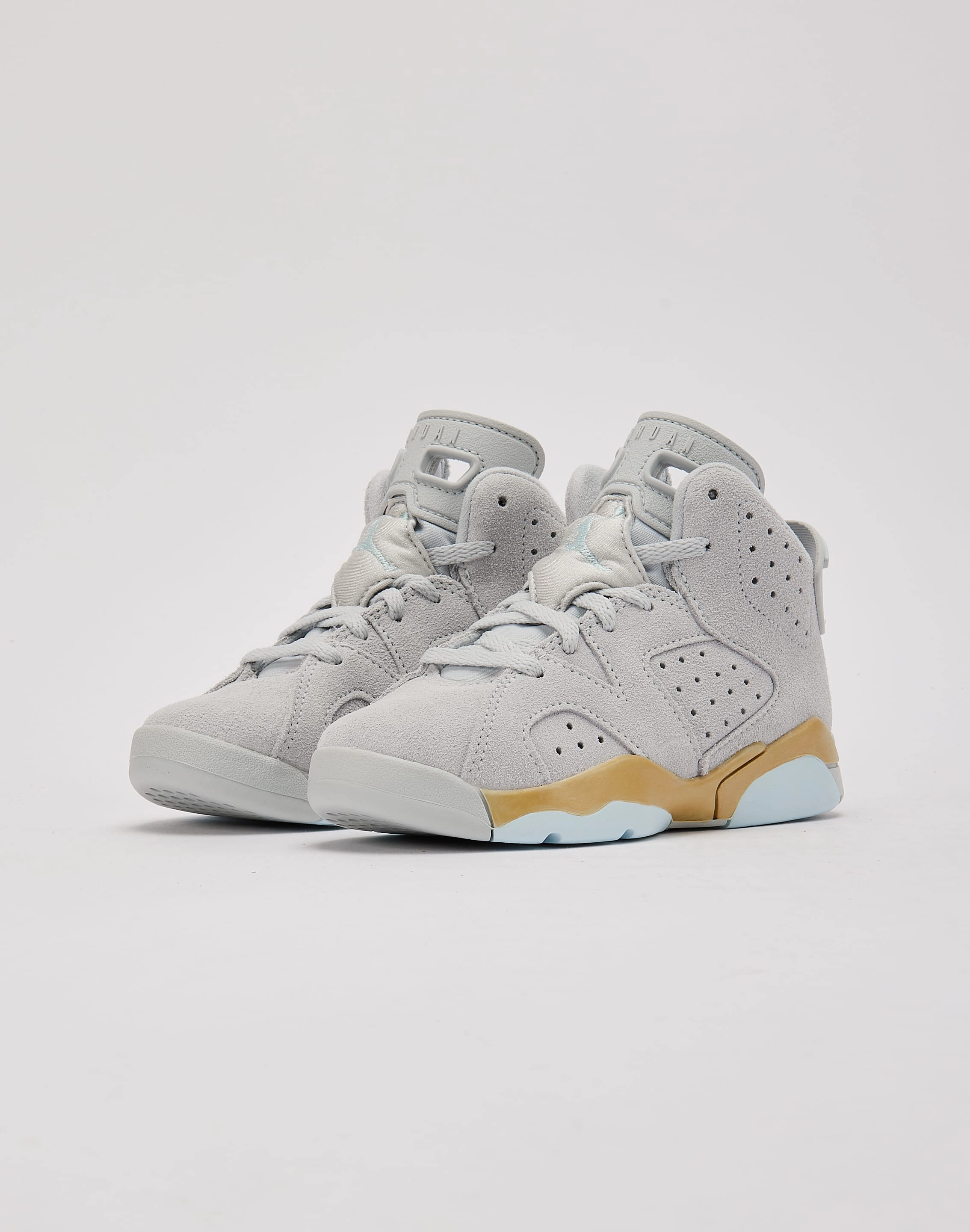 Jordan Air Jordan 6 Retro 'Pearl' Pre-School soccer players - specific benefits Trend-setting sole