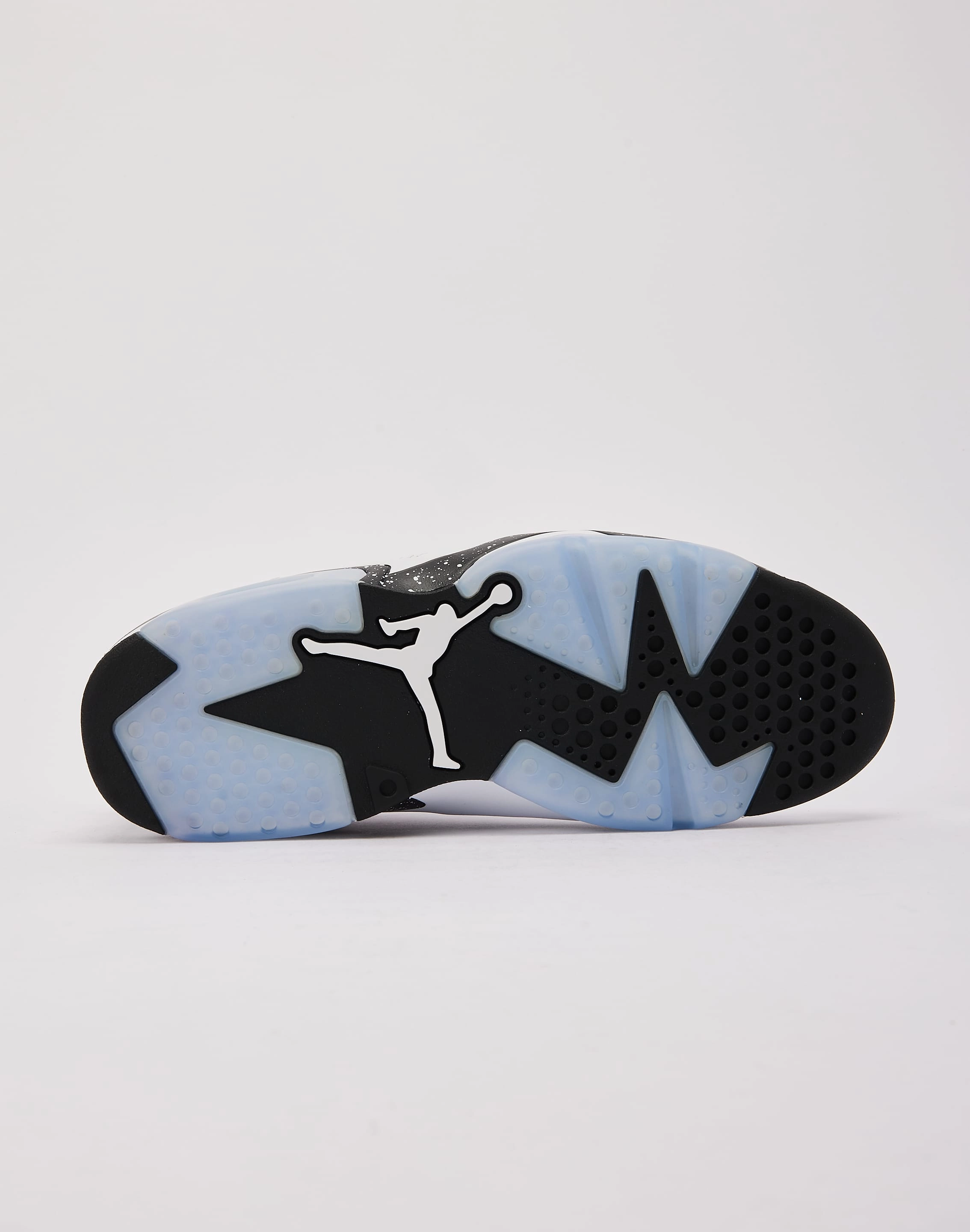 Jordan Air Jordan 6 Retro 'Reverse Oreo' Multi Sport Versatility Recycled Composite Materials