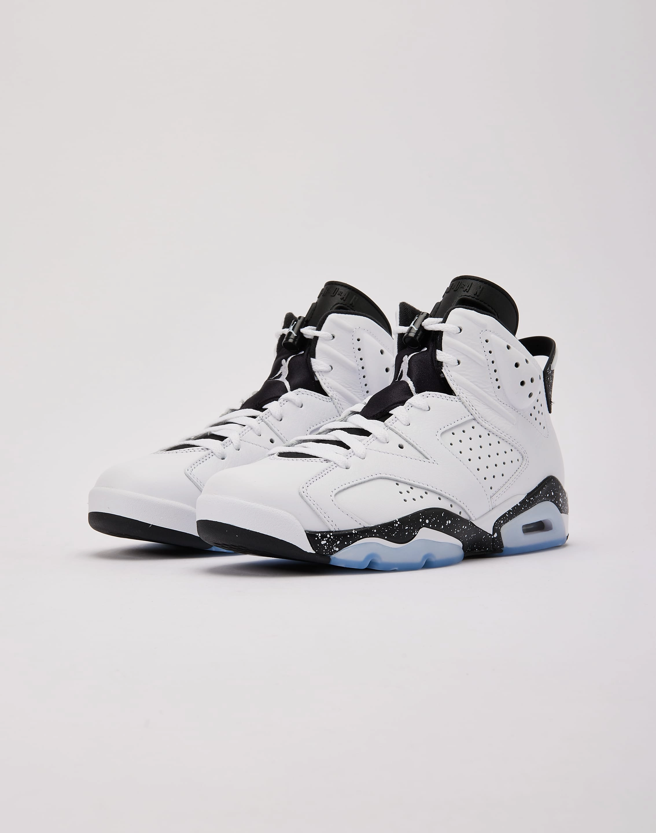 Jordan Air Jordan 6 Retro 'Reverse Oreo' Low Profile Heel