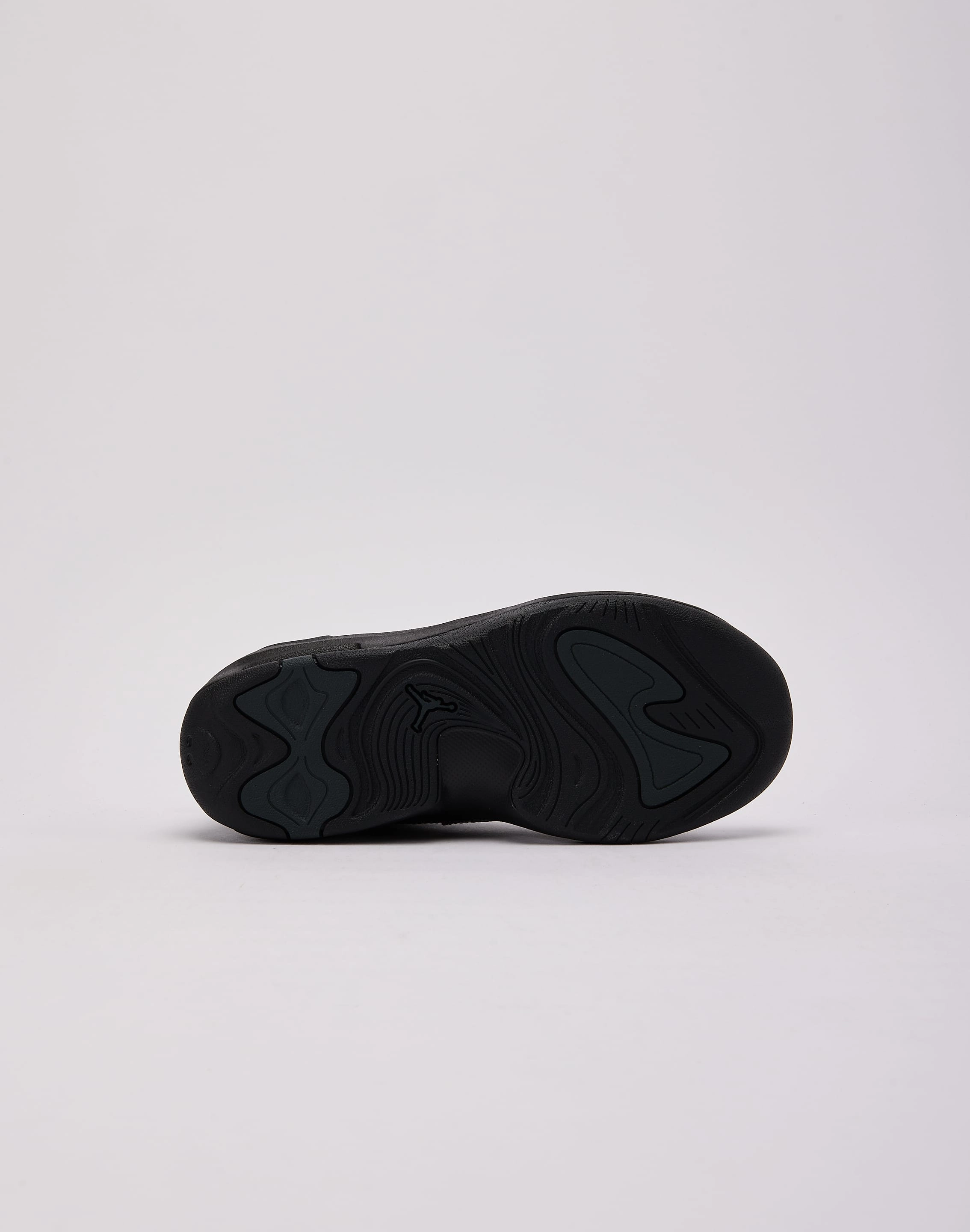 Jordan Max Aura 7 Grade-School Patterned kids' clothes Stretchable Upper