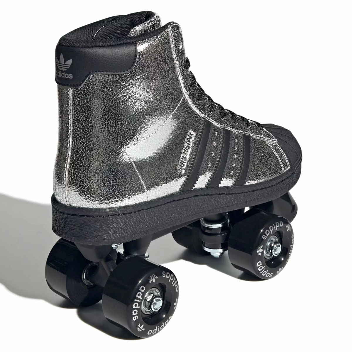 Odor control Lightweight Build Wmns Superstar 82 Roller Skates 'Silver Metallic Core Black'