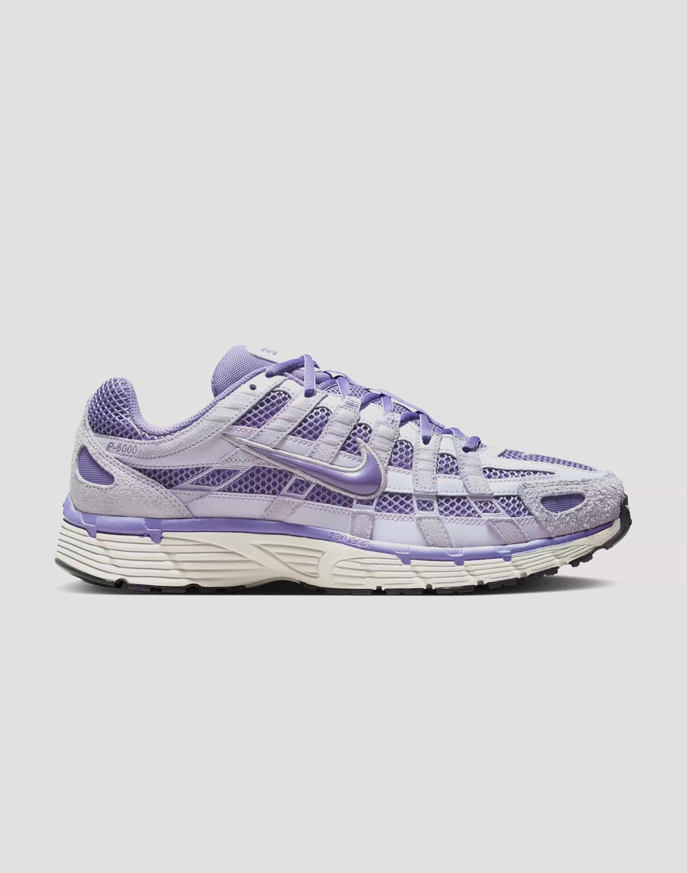 uphill running shoes Nike P-6000