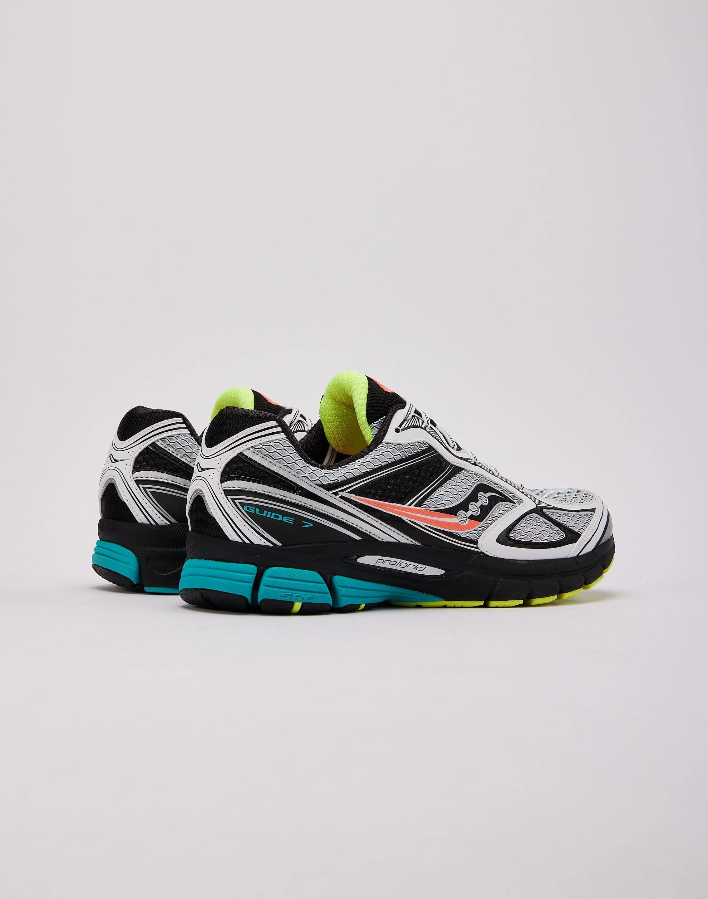 Saucony ProGrid Guide 7 kids' sports footwear