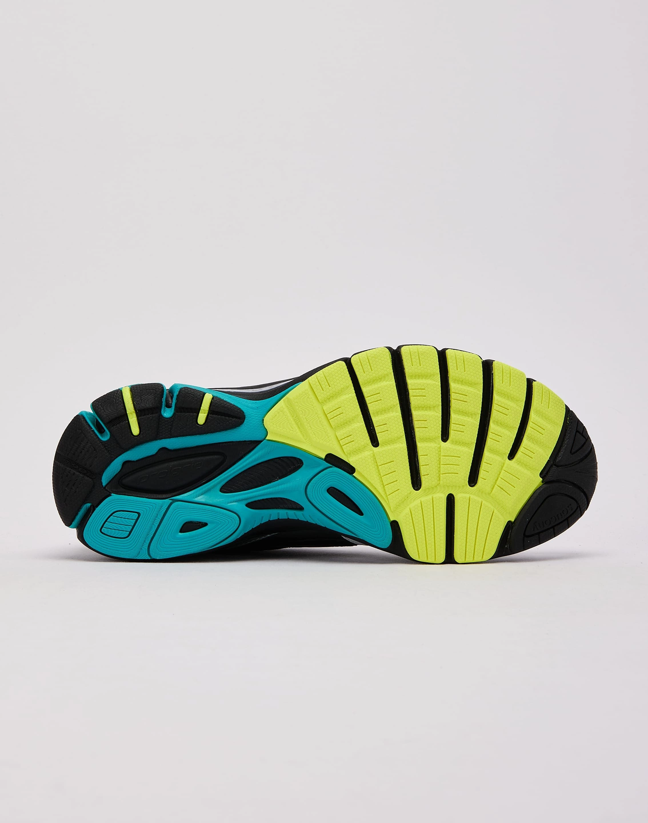 Flexible Traction Outsole Anti Fatigue Footbed Saucony ProGrid Guide 7