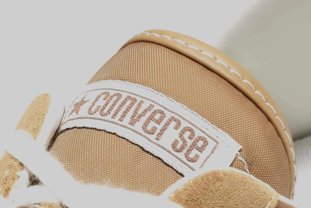 Soft Chic Converse x GLF Jogger ''Bistre' - A16299C