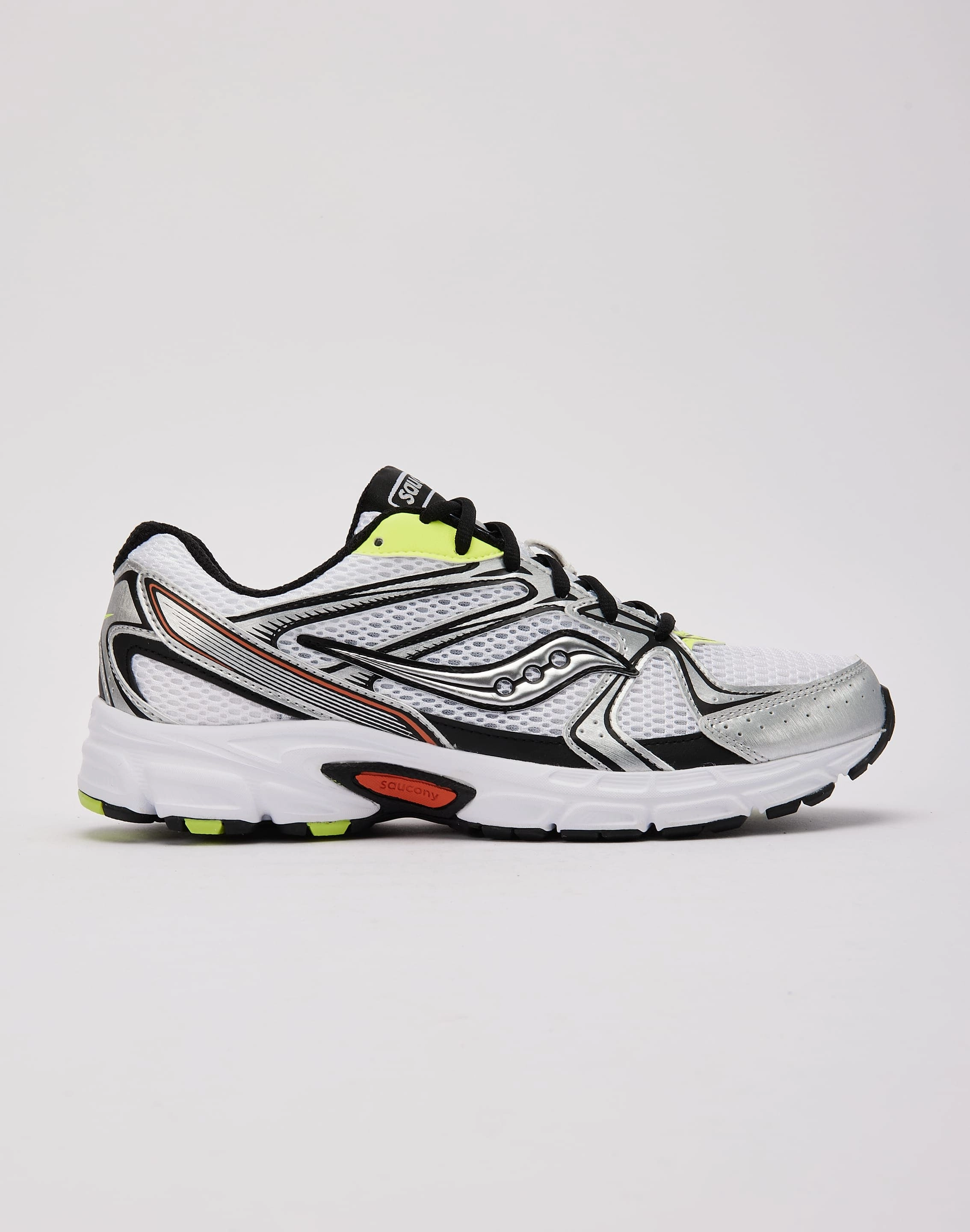 Saucony Ride Millennium foot - cushioning running shoes flexible - sole - design - adaptability shoes