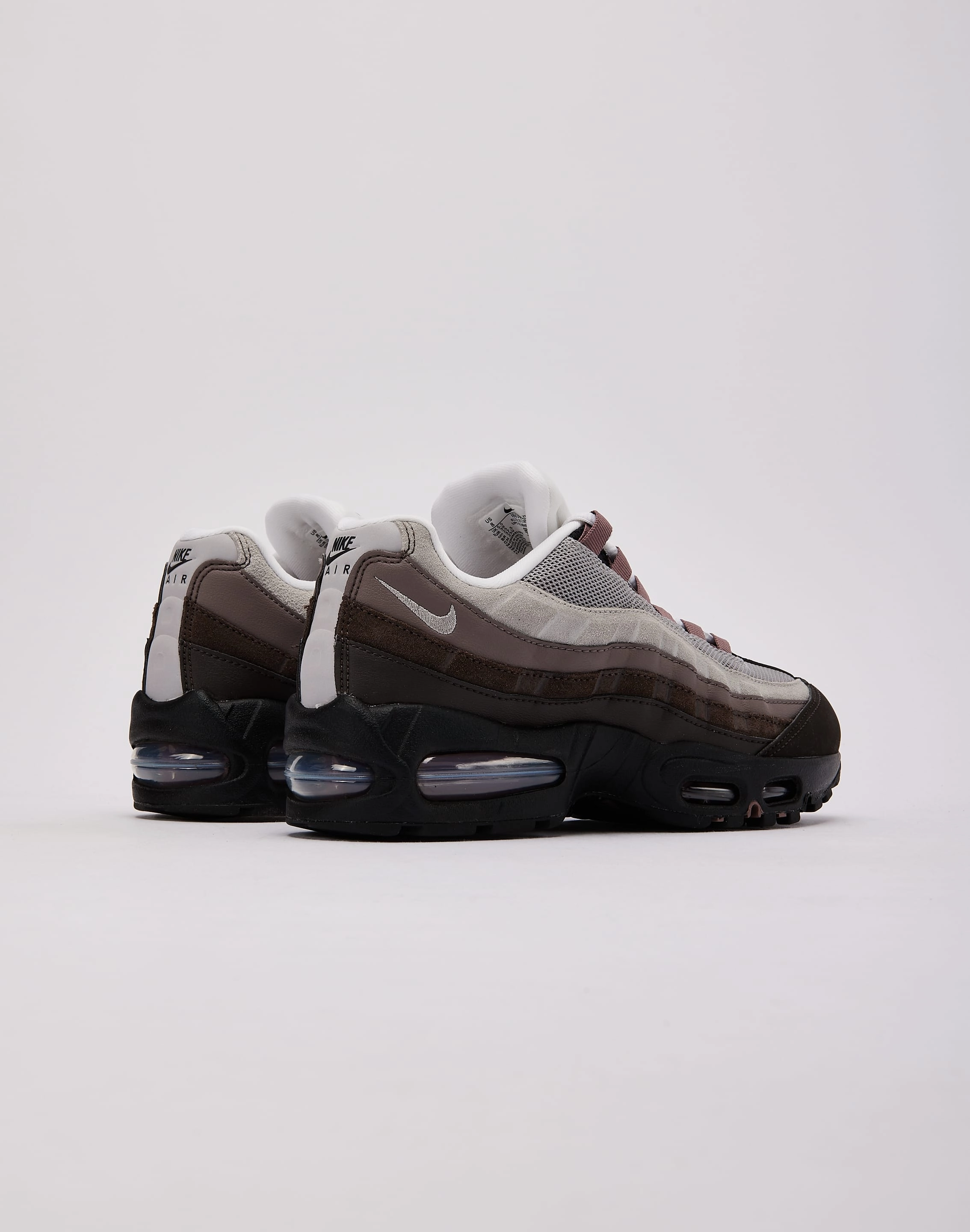 Nike Air Max 95 cinder track running gear