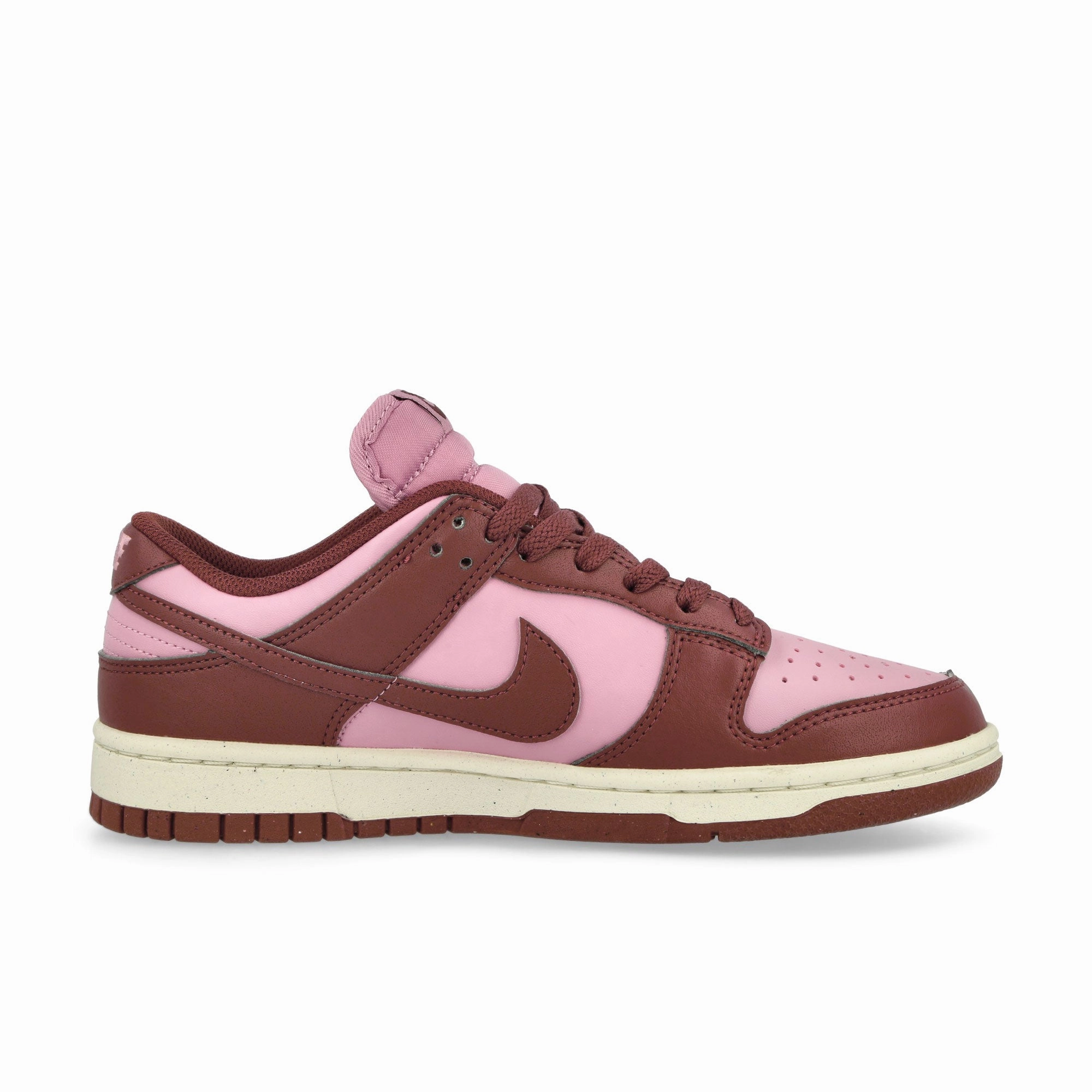 W Dunk Low Next Nature serious hikers