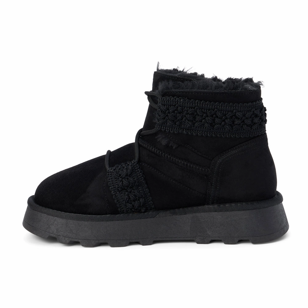 Matterhorn Embroidered Round Toe Pull On Booties Low Profile Design