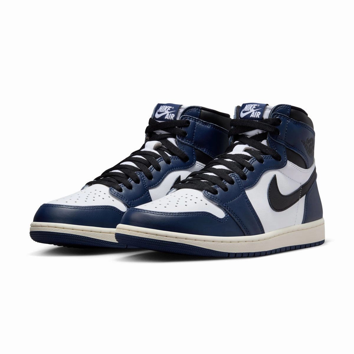 Lightweight Trail Grip Air Jordan 1 High OG 'Midnight Navy'