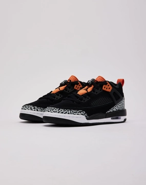 Jordan Spizike Low Grade-School Flexible Grooves