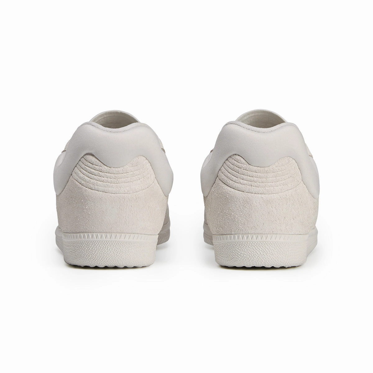 gym - specific functions office pumps   Dingyun Zhang Samba 'White Vapour'