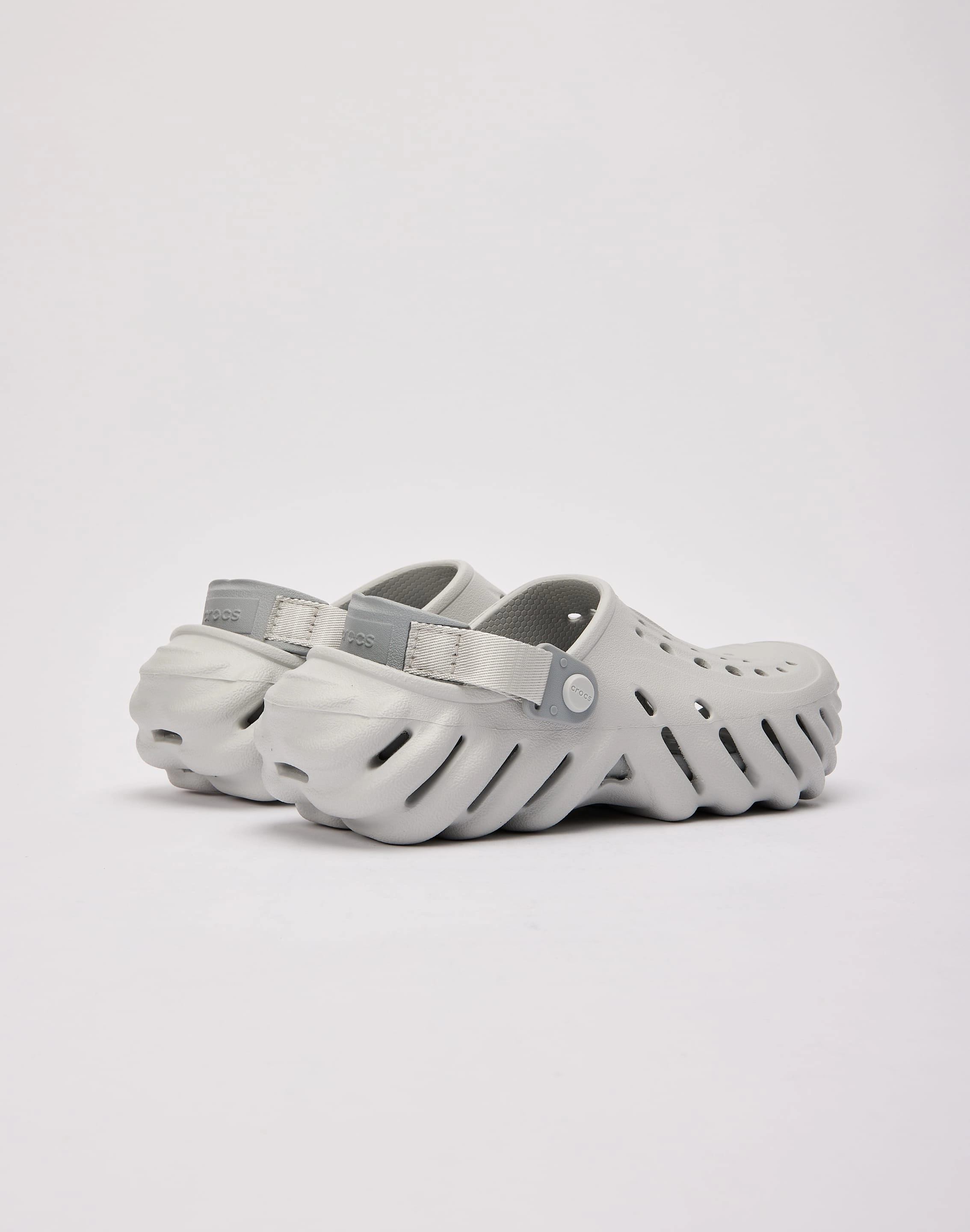 Crocs Echo Clog Grade-School cross - trainers' versatility