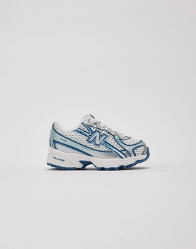 EasyGripTab Primary - school - sized shoes New Balance 740 Bungee Toddler