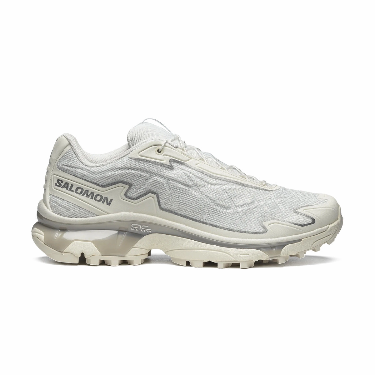 XT-Slate 'Vanilla White' Reinforced Eyelets form