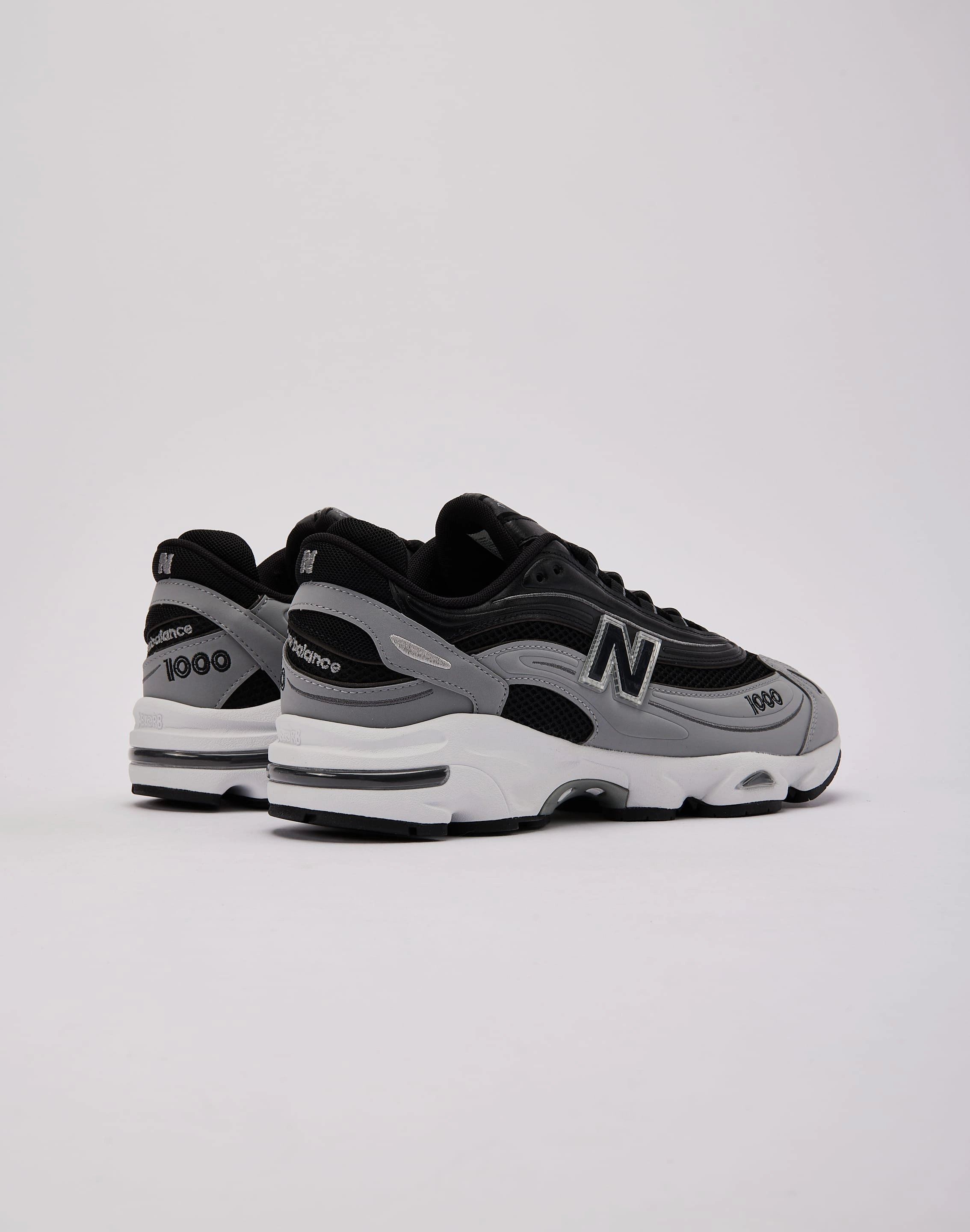 Pronation Control Structure Wide Stance Base New Balance 1000