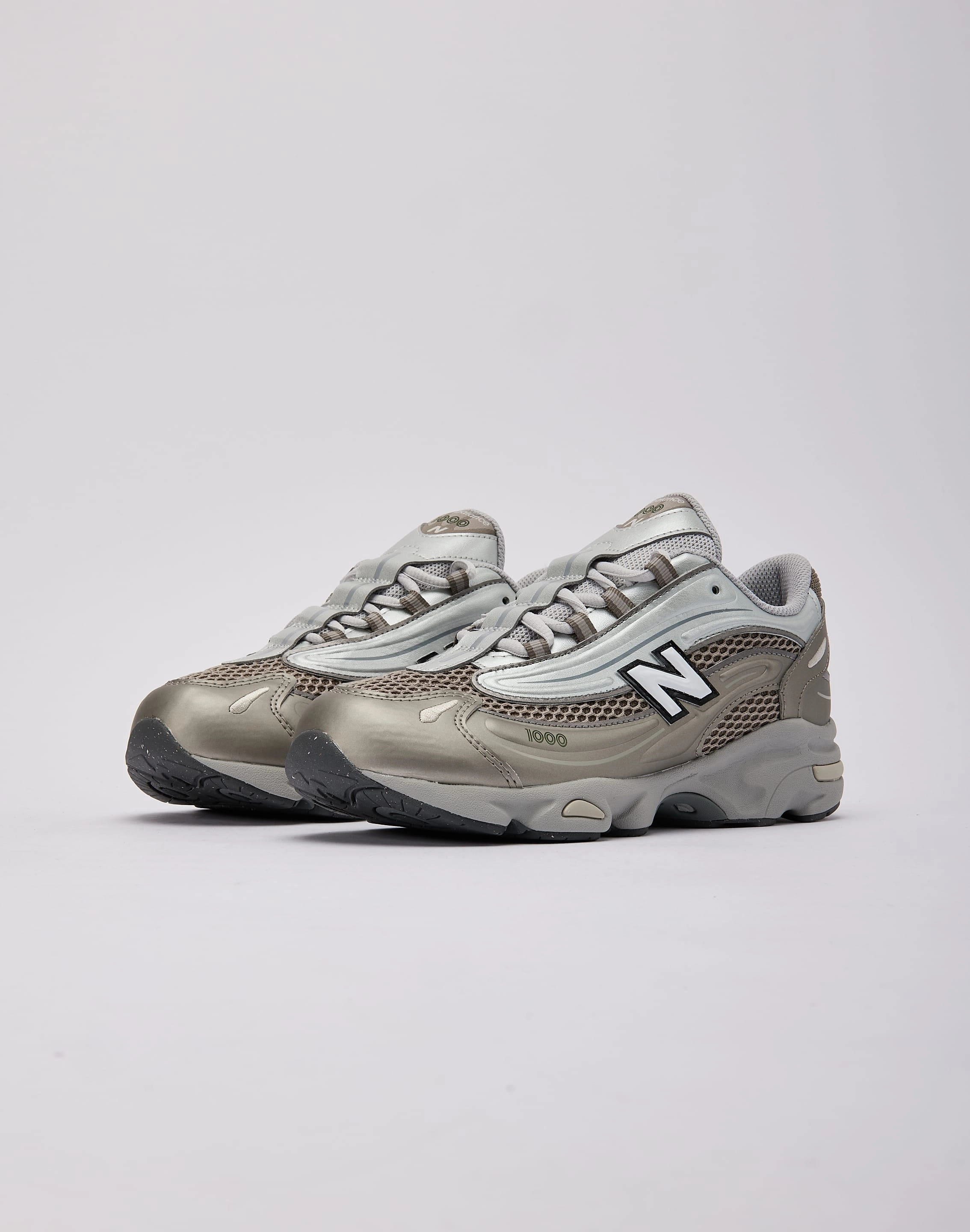 Easy Closure Mechanism SoftInterior New Balance 1000 Grade-School