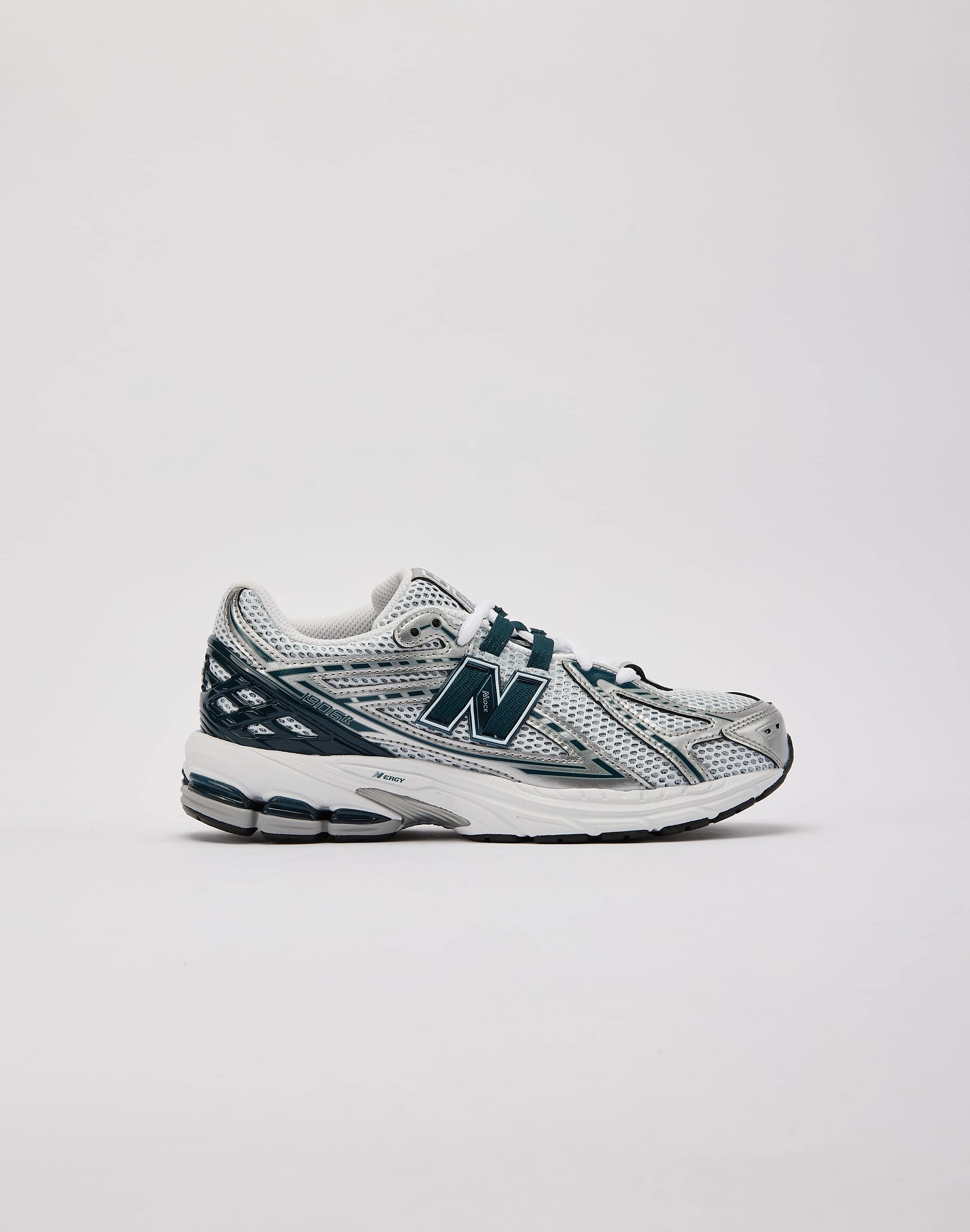 Middle school kids' items New Balance 1906R Grade-School